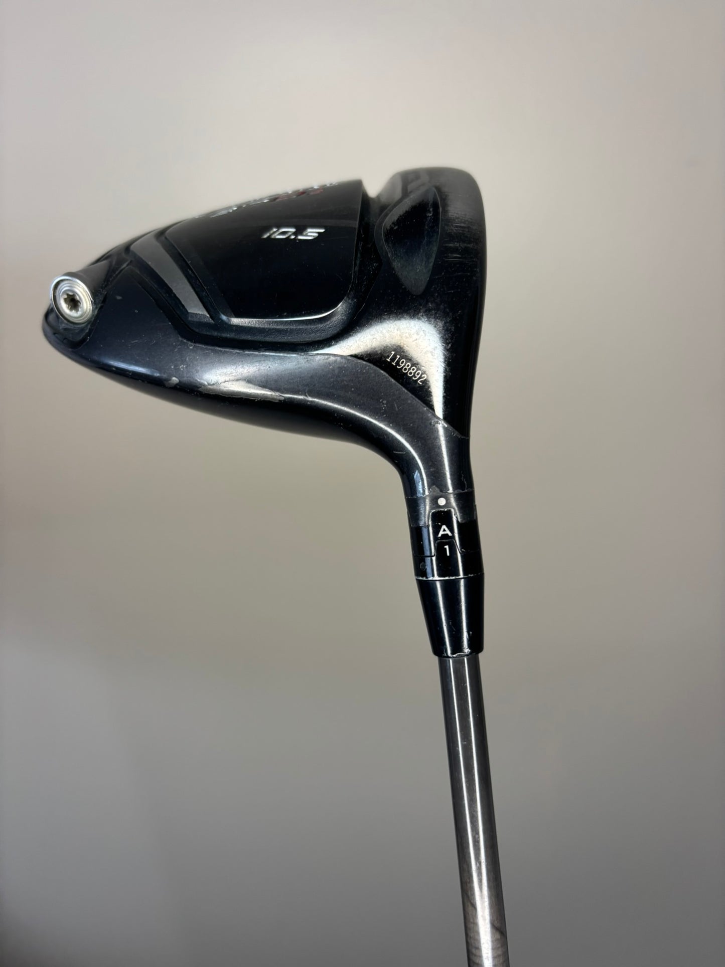 Titleist 917 D2 Driver 10.5° Diamana Blue S+ 60g Regular Flex 44.75″ NICE