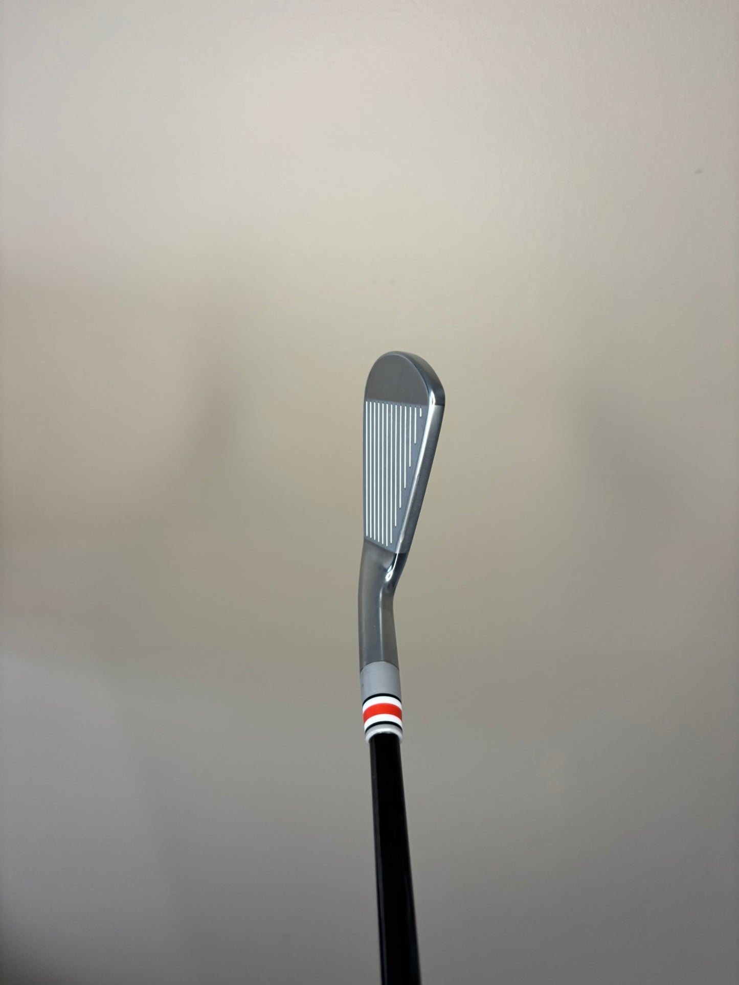 Srixon ZXi7 4-Iron KBS $-Taper 120g Stiff Flex 38″ MINT