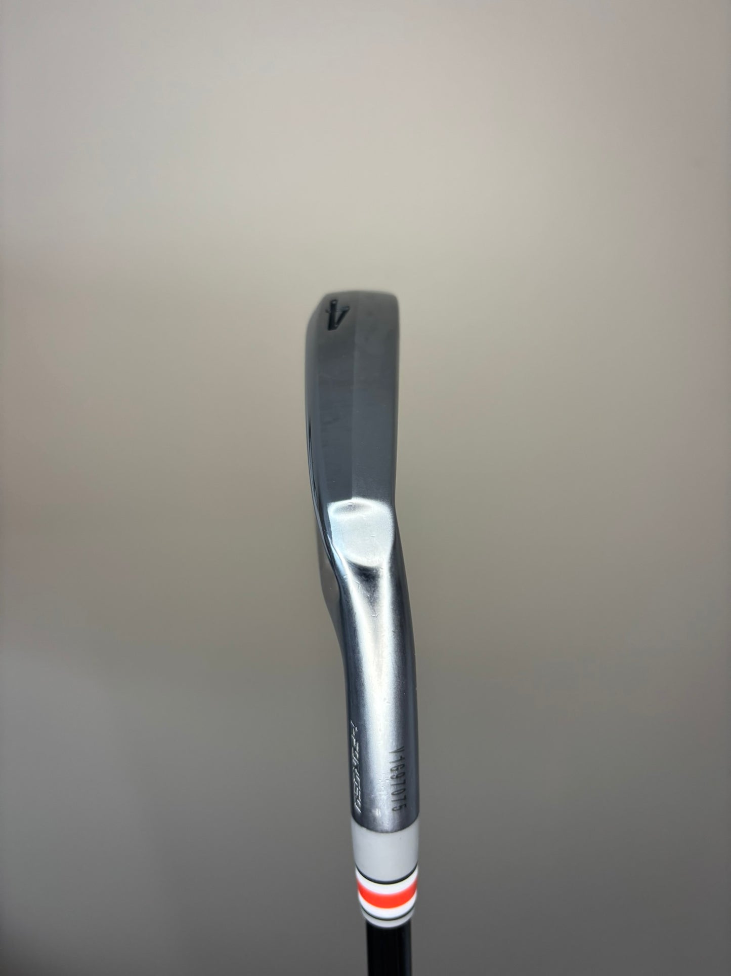 Srixon ZXi7 4-Iron KBS $-Taper 120g Stiff Flex 38″ MINT