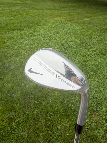 Nike Victory Red VR Forged Gap Wedge 52°/10 Project X Rifle Stiff Flex 35.5" NEW