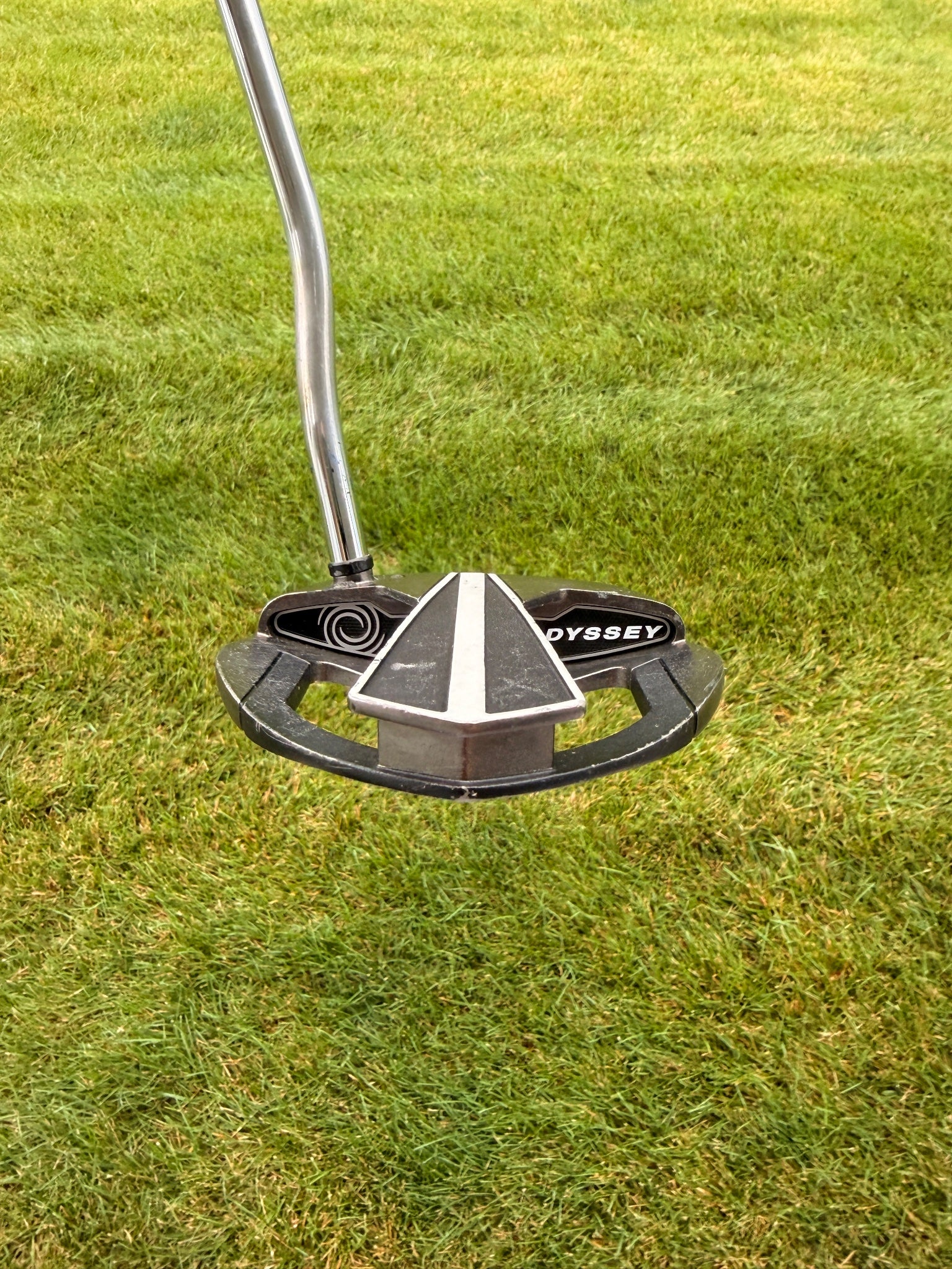 Odyssey White Ice D.A.R.T. Putter Stock 34" — photo 4