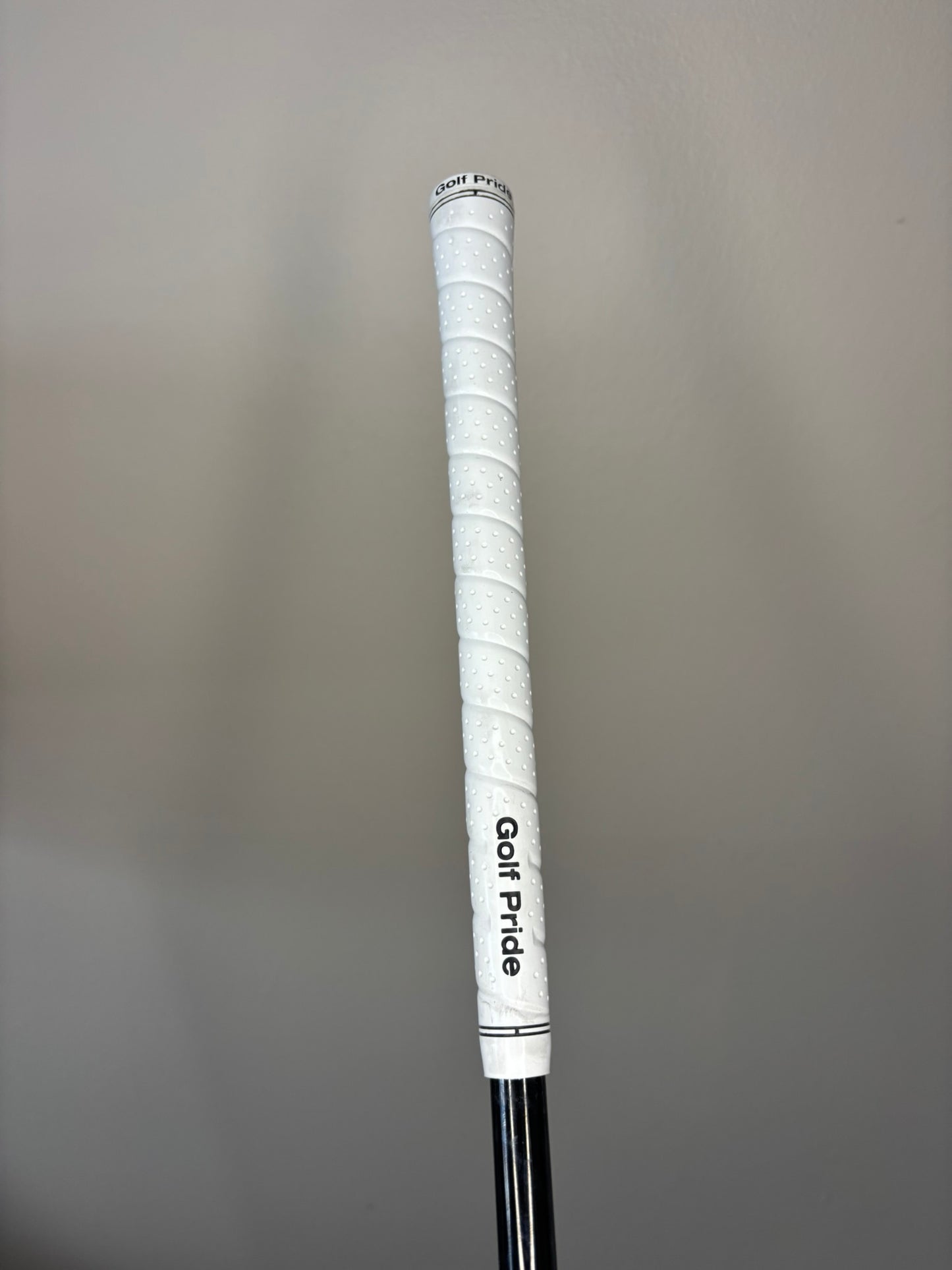 Srixon ZXi7 7-Iron KBS $-Taper 120g Stiff Flex 36.5″ MINT