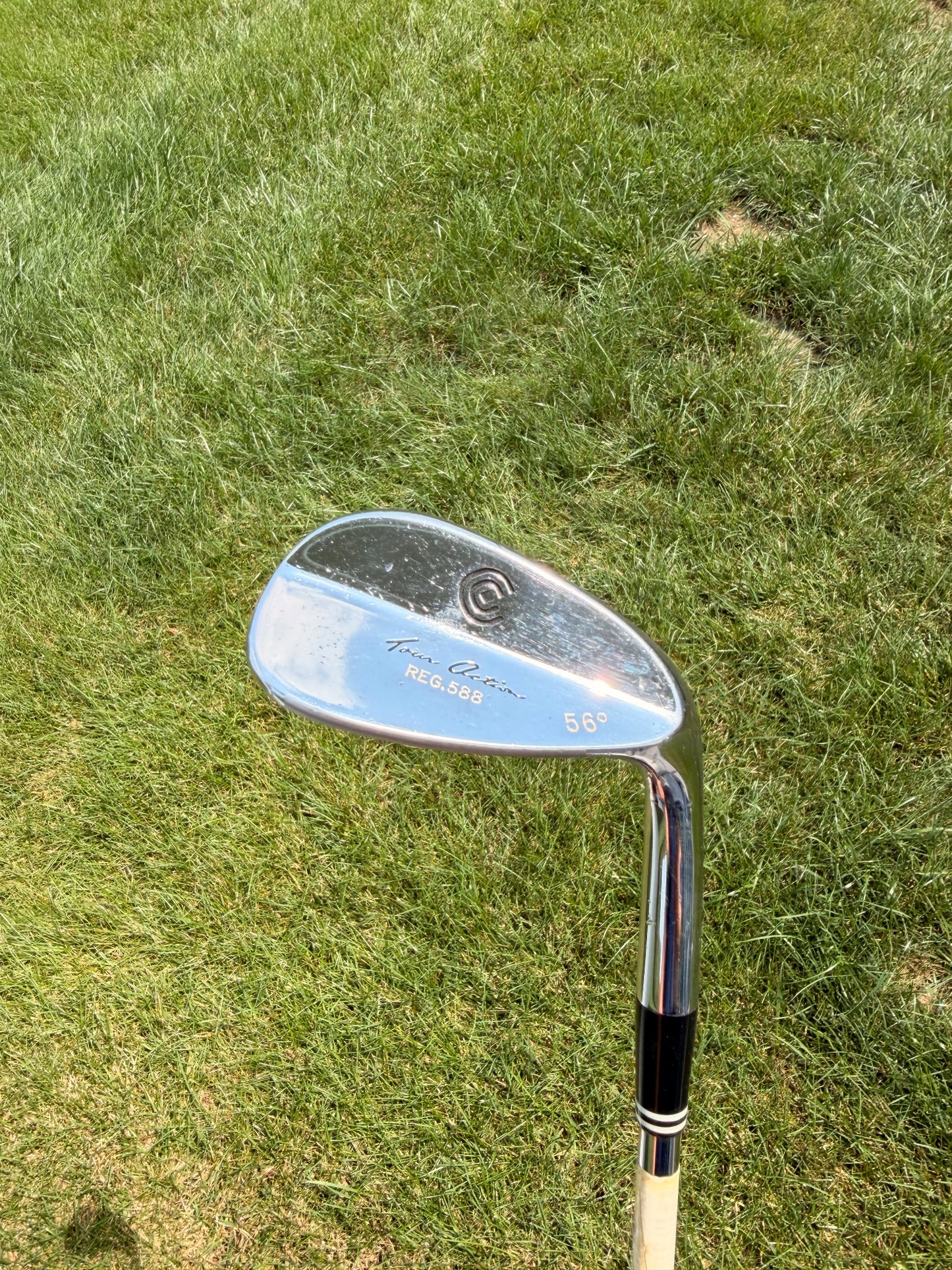 Cleveland 588 Chrome Sand Wedge 56° Stock Wedge Flex 35.25"