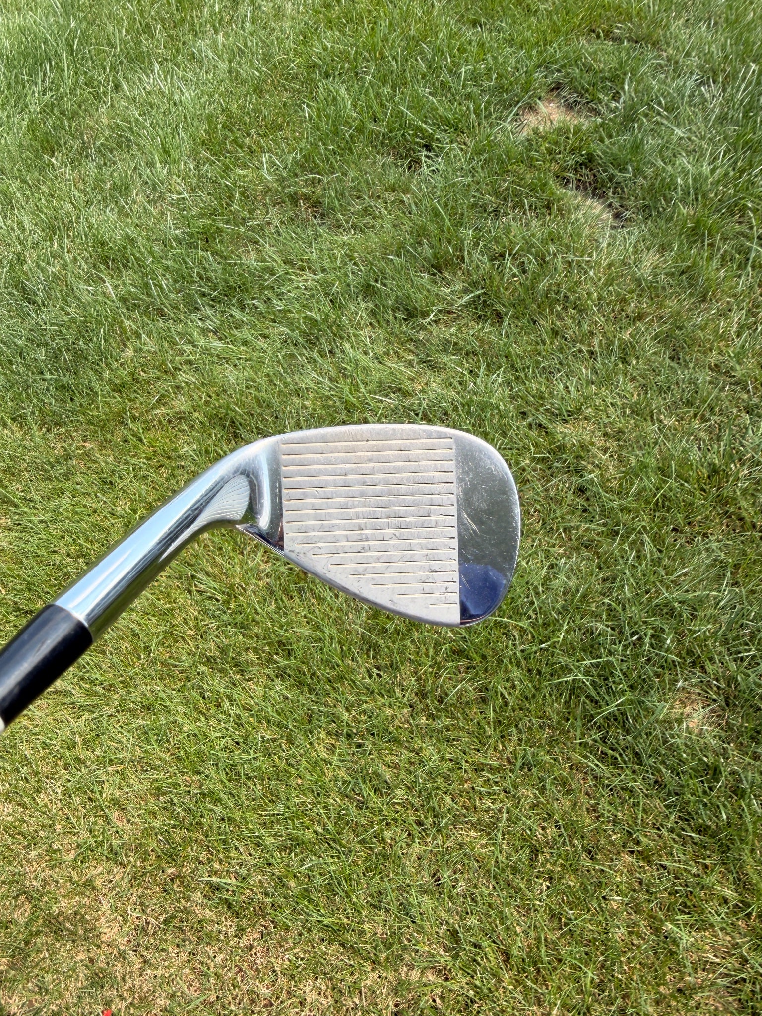 Cleveland 588 Chrome Sand Wedge 56° Stock Wedge Flex 35.25" — photo 2
