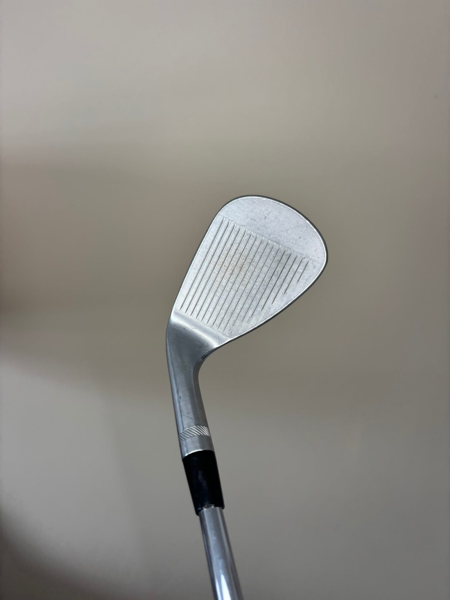 Titleist Vokey SM8 Tour Chrome Gap Wedge 50° / 12F Wedge Flex 35.75″ NICE