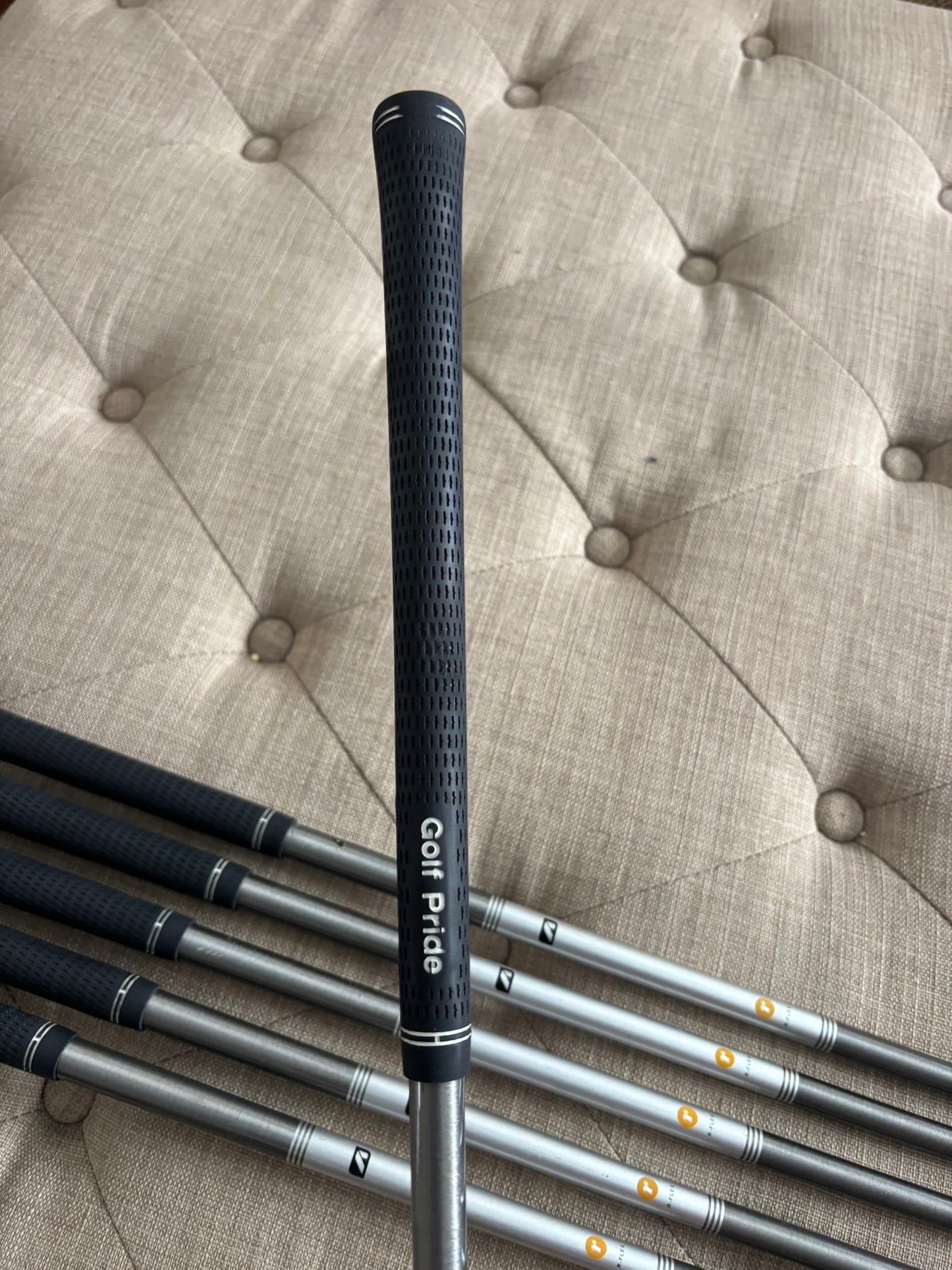 Titleist 716 AP1 Iron Set 6-GW SteelFiber i95 Regular Flex +1/4″ NICE