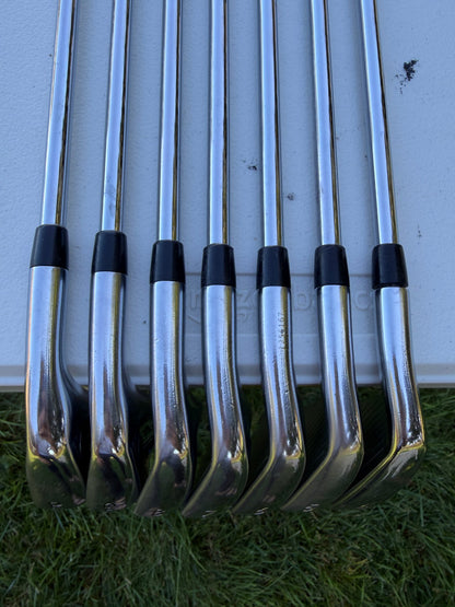 Titleist T200 Iron Set 4-PW AMT Black S300 Stiff Flex NICE — photo 12
