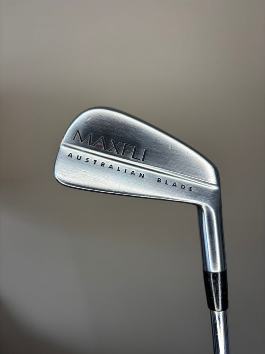 Maxfli Australian Blade 2-Iron TT DG S300 Stiff Flex 39.5″ NICE