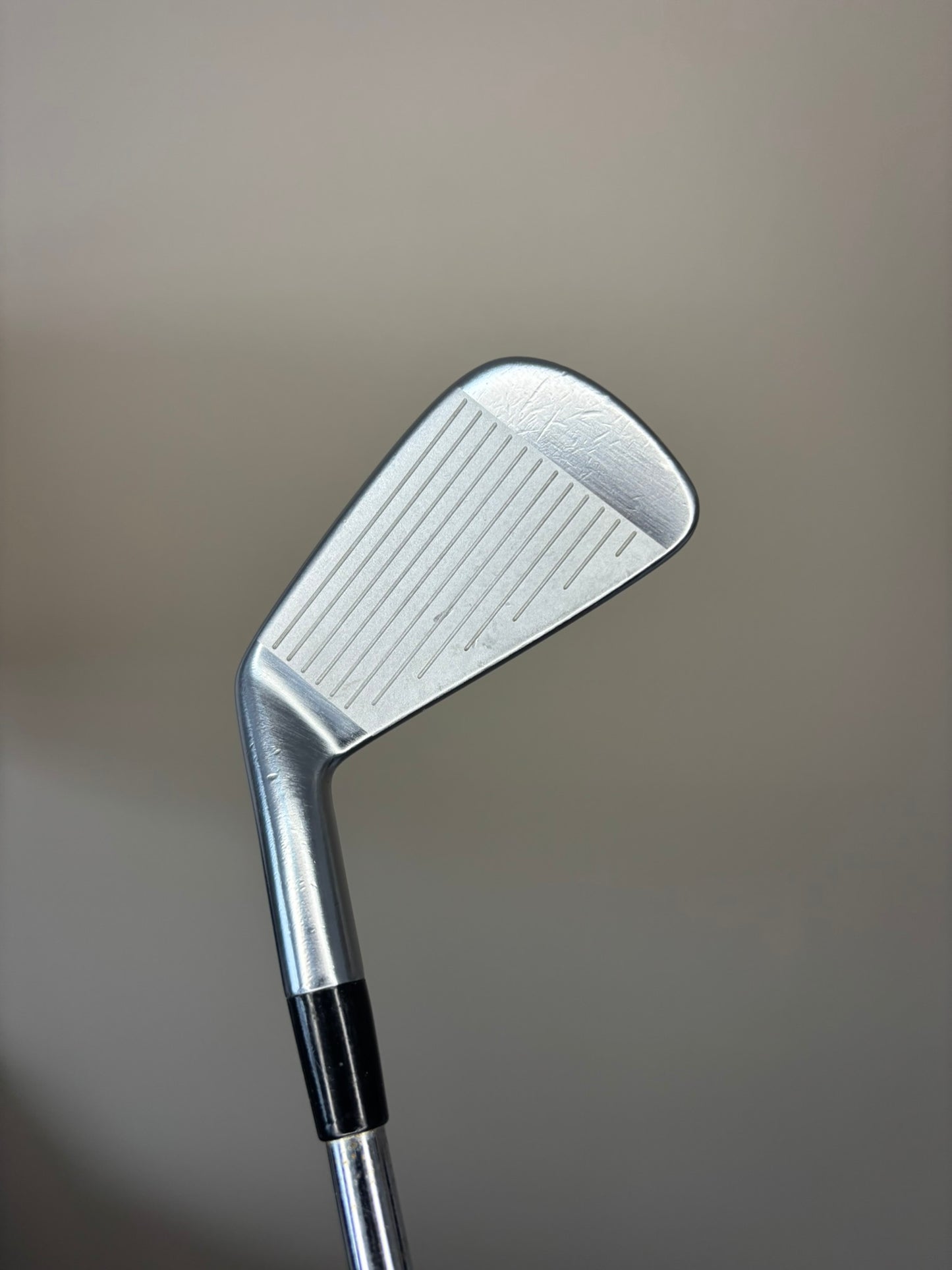 Maxfli Australian Blade 2-Iron TT DG S300 Stiff Flex 39.5″ NICE