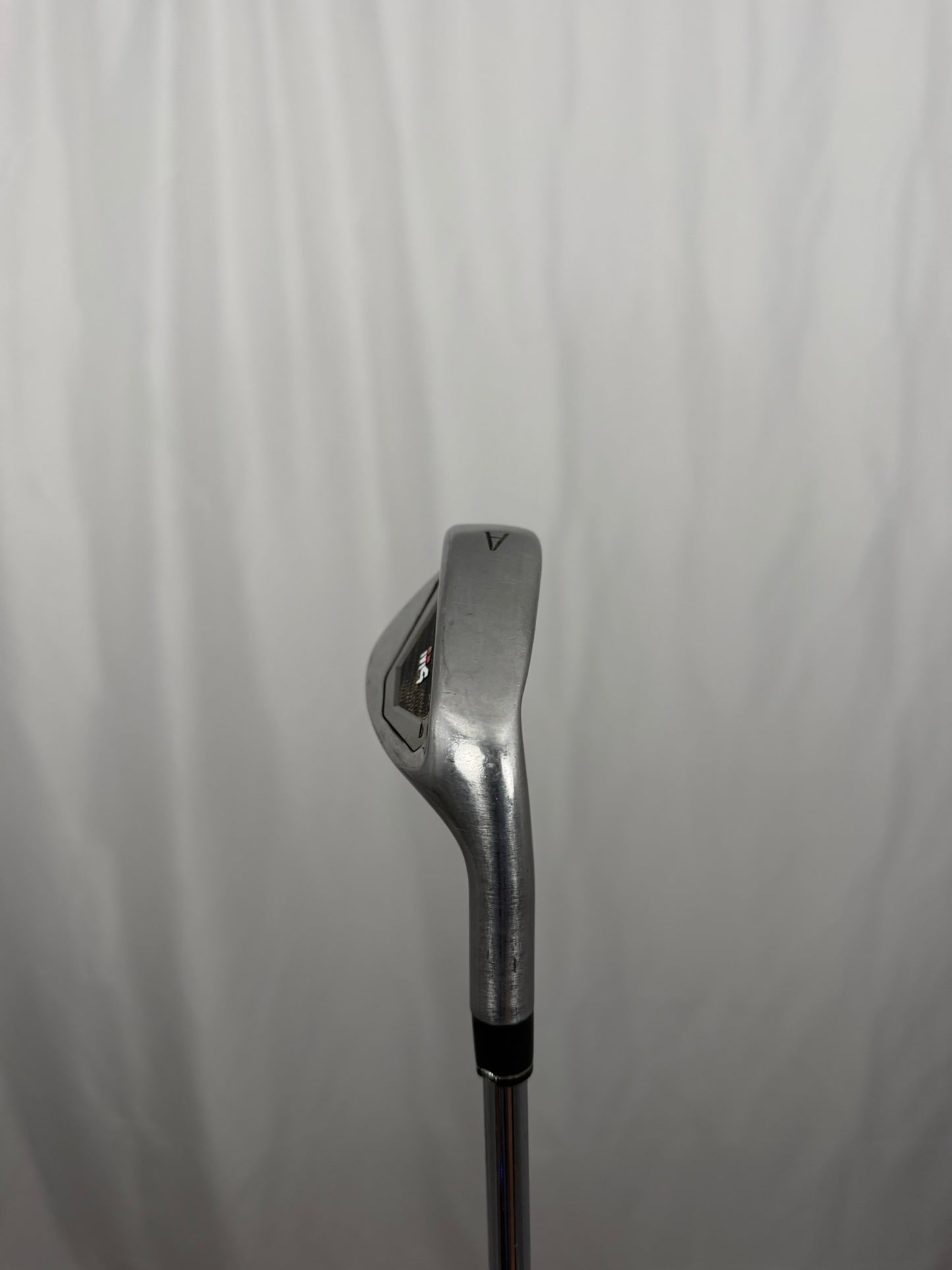 Taylormade M4 Gap Wedge KBS Max Stiff Flex 35.5″ NICE