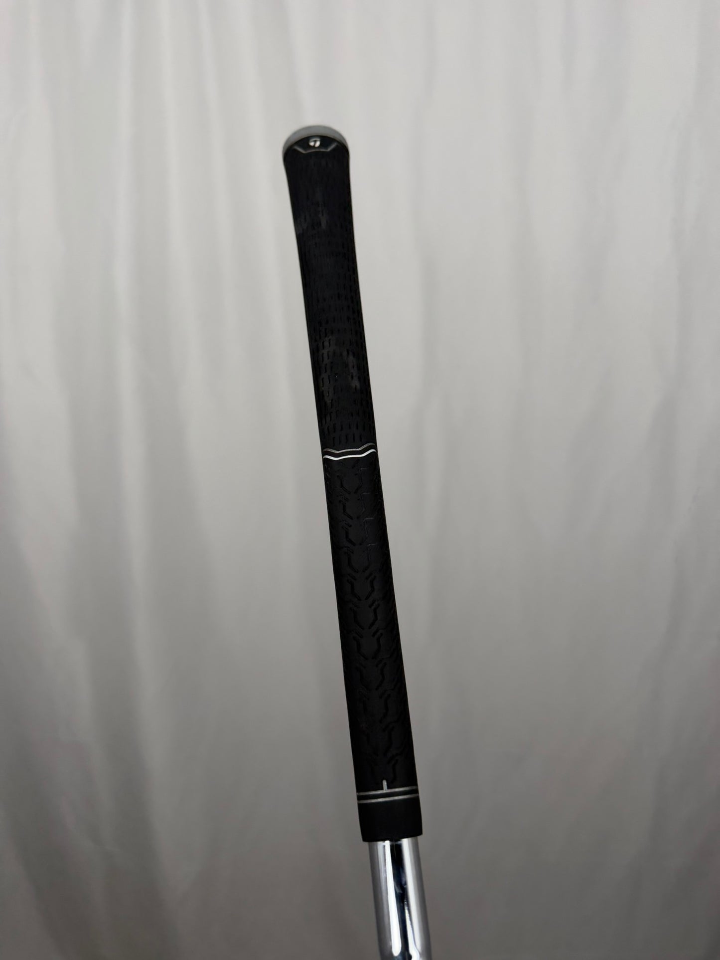 Taylormade M4 Gap Wedge KBS Max Stiff Flex 35.5″ NICE