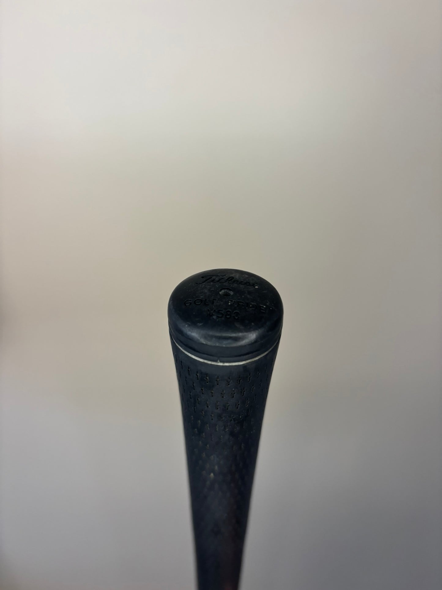 Titleist 585 H 3 Hybrid 21° 4175 Graphite Regular Flex 40″ NICE