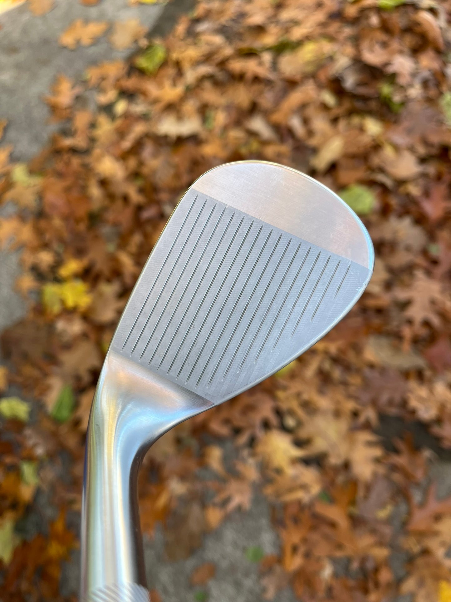 Titleist Vokey SM10 Tour Chrome Sand Wedge 54° / 8 Wedge Flex 35.25″ NICE