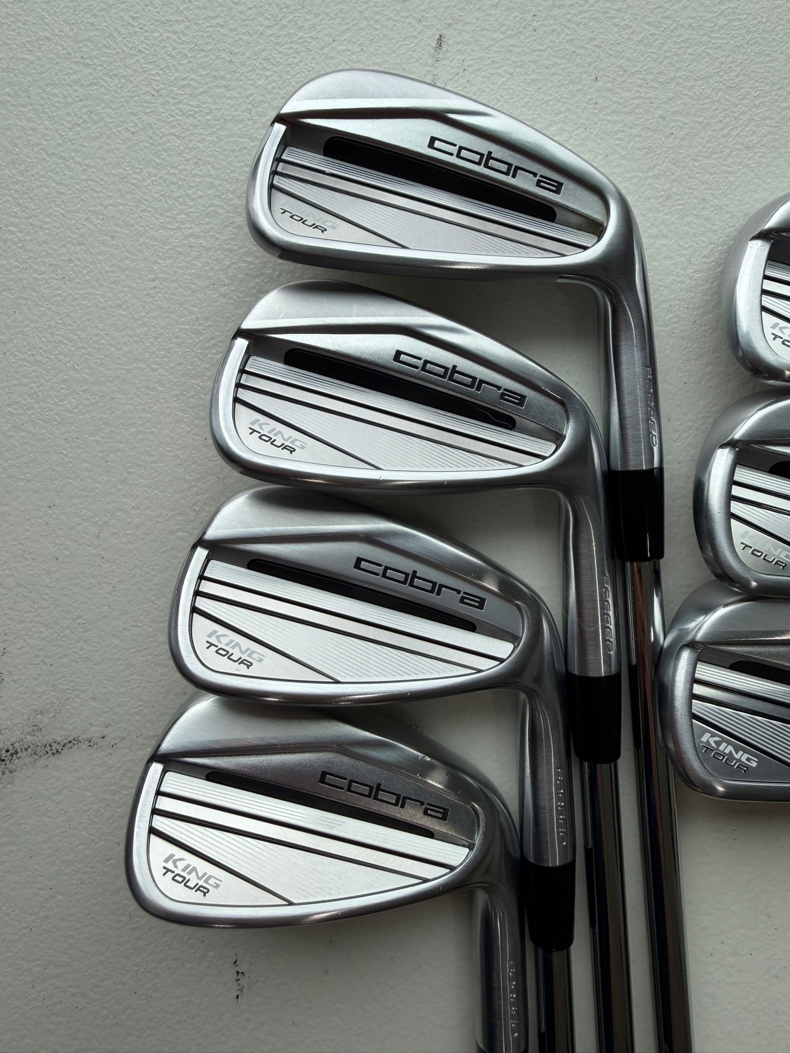 Photo of Cobra 2023 KING Tour Iron Set Regular Flex Ns Pro 950Gh
