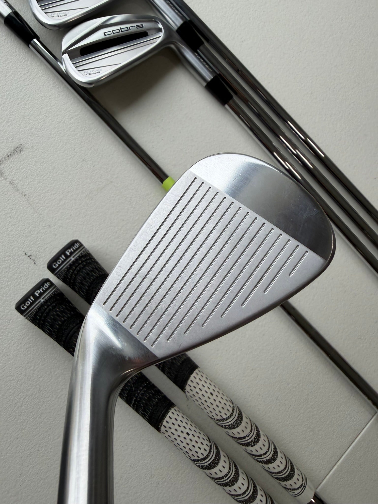 Photo of Cobra 2023 KING Tour Iron Set Regular Flex Ns Pro 950Gh