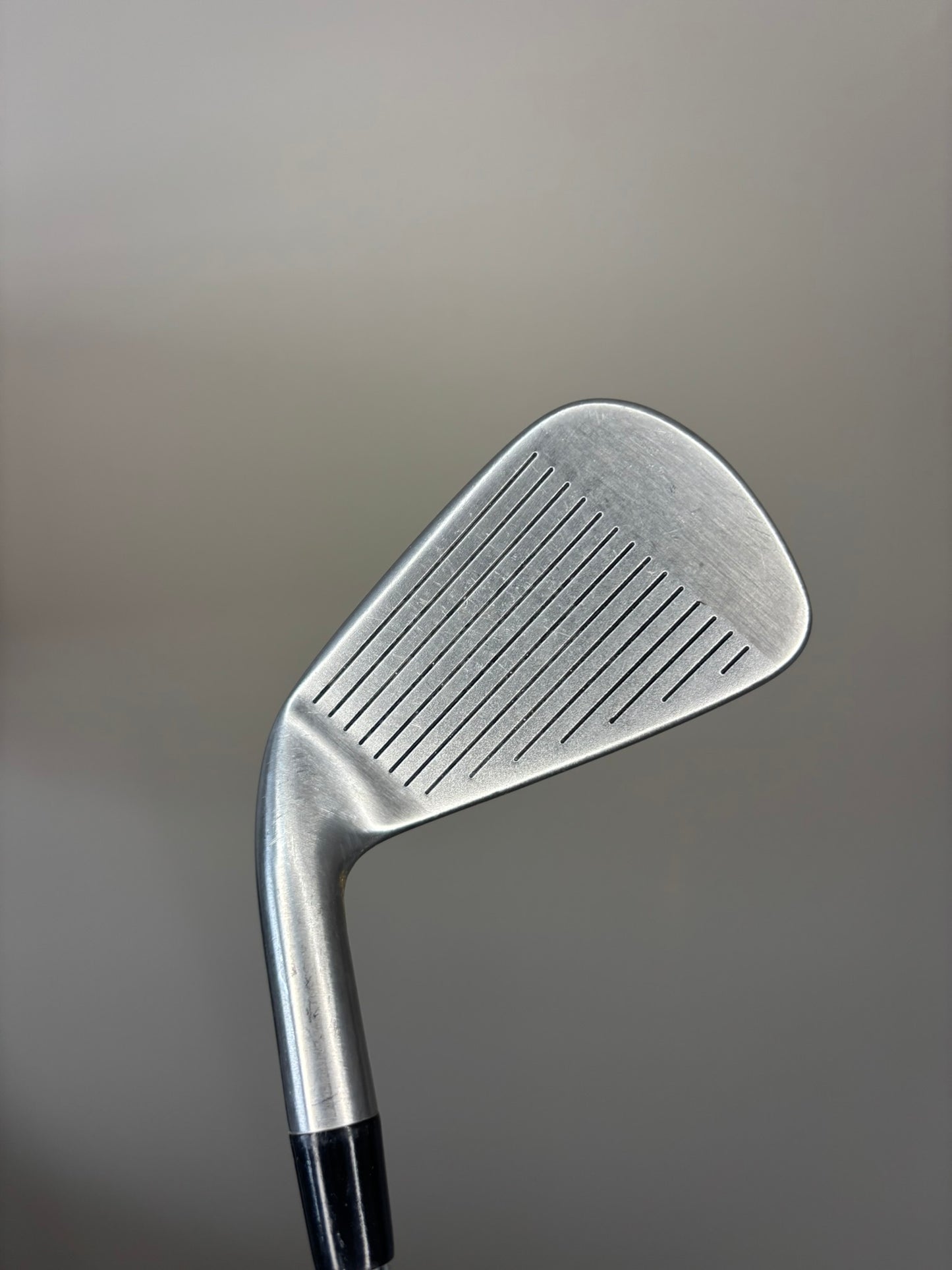 Titleist DCI 981 5-Iron TriSpec Steel Stiff Flex 37.25″ NICE