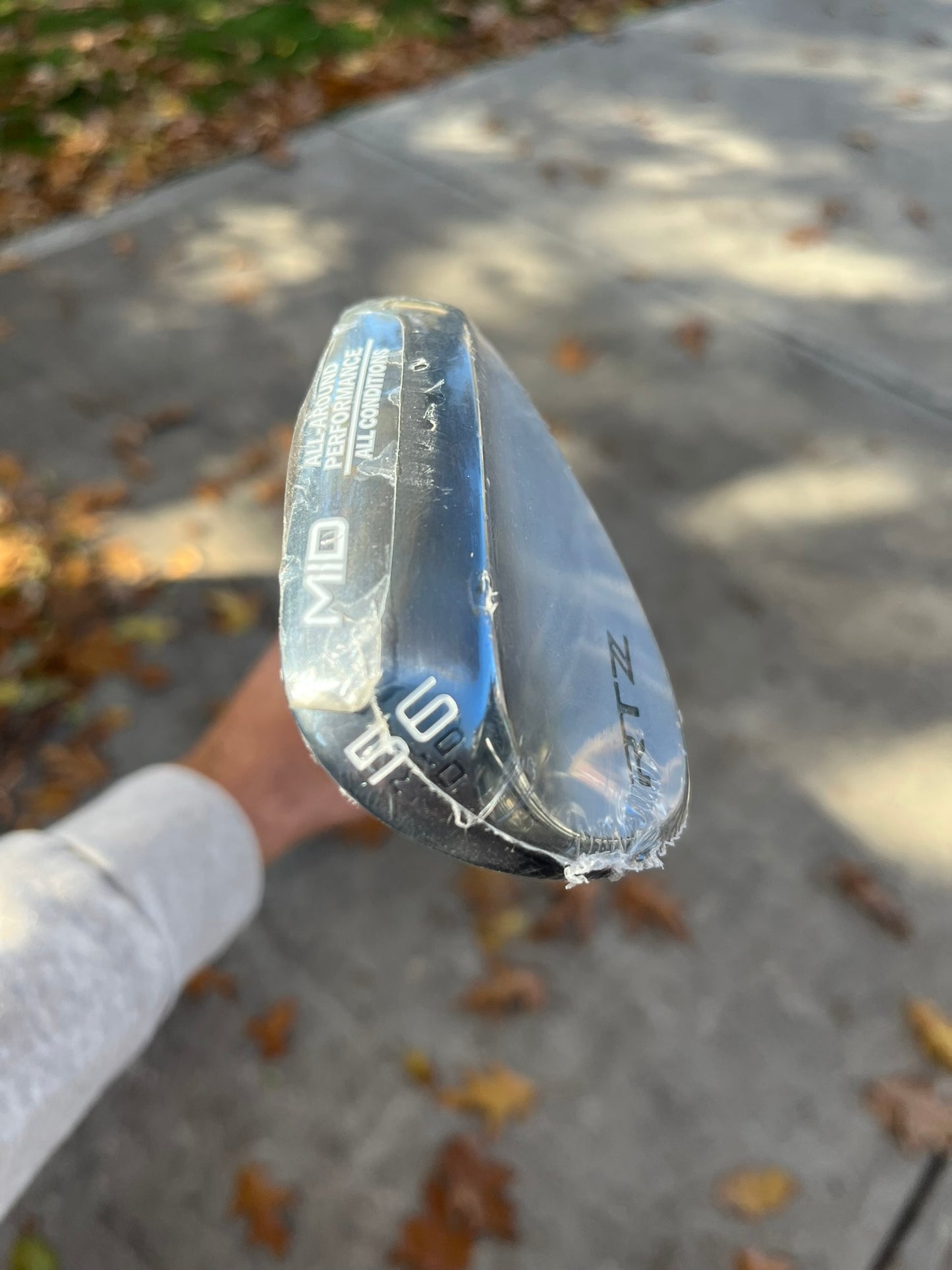 Cleveland RTZ Black Satin Sand Wedge 56° / 10 Spinner Wedge Flex 35.5″ NEW