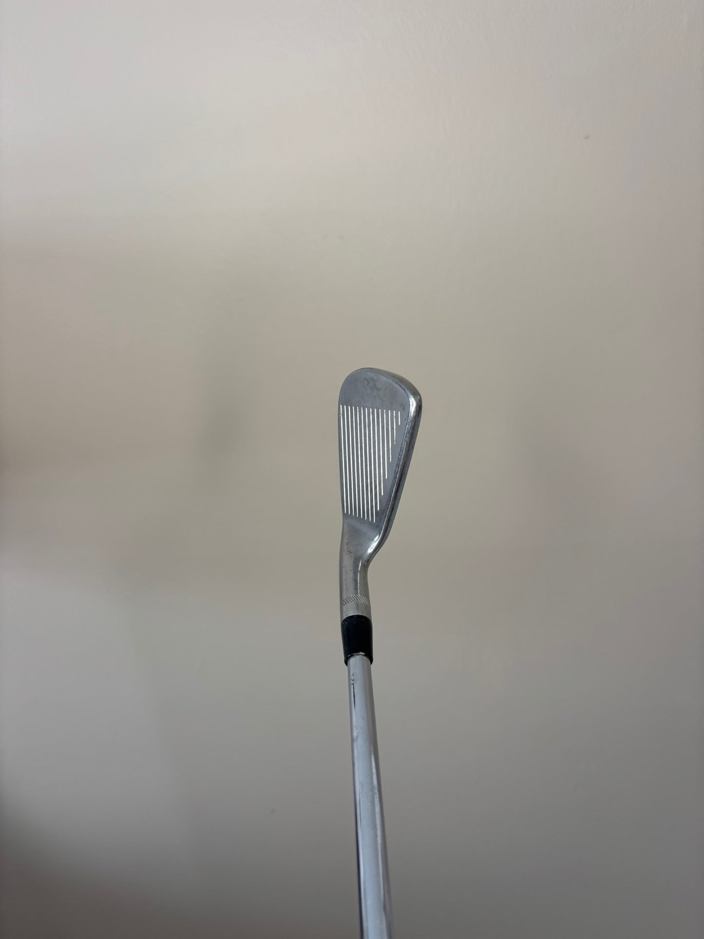Titleist DCI 762 7-Iron DG SensiCore S300 Stiff Flex 36.75″ NICE