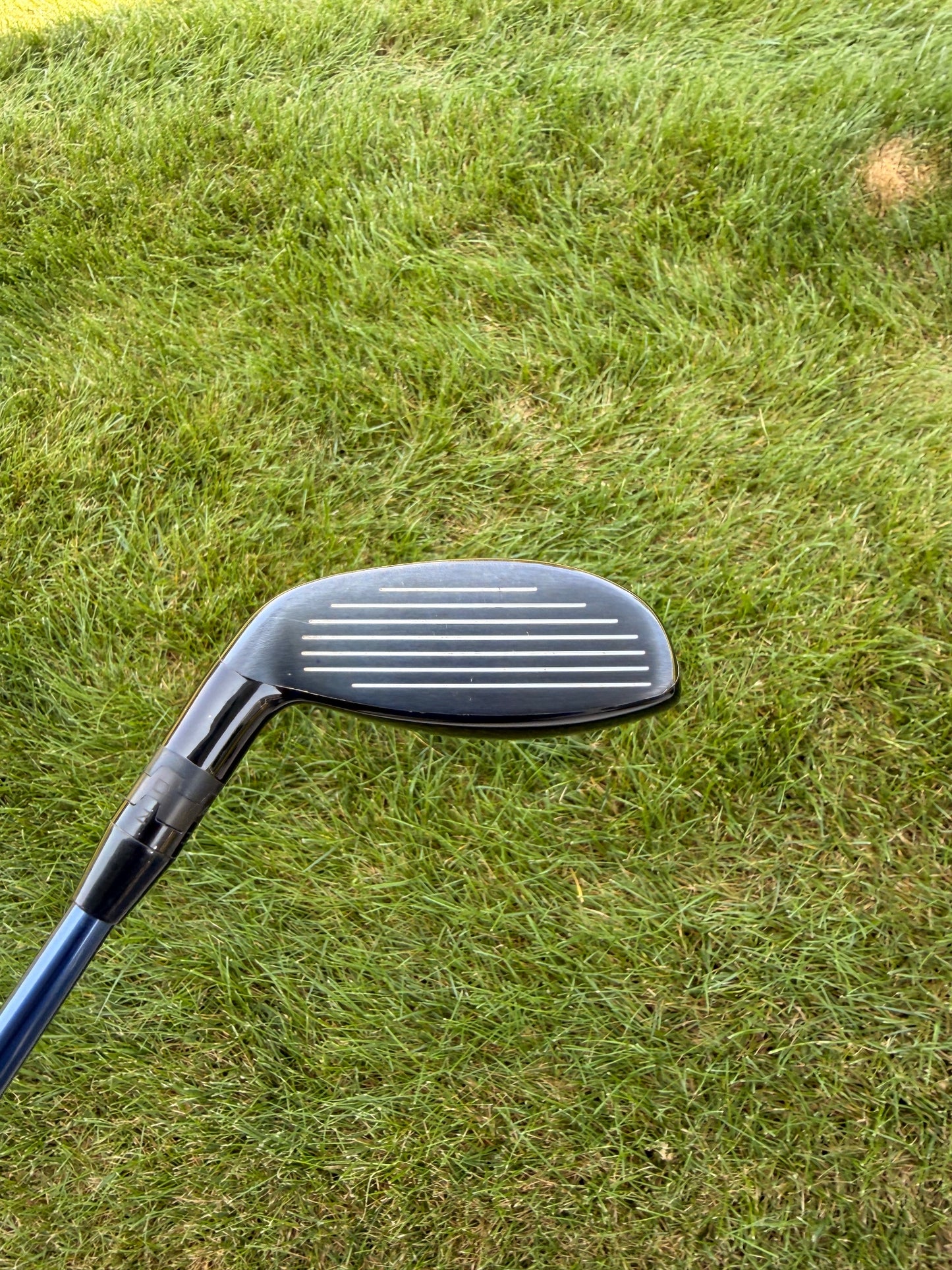 Titleist 910 H 3 Hybrid 19° Diamana Blue 80g Stiff Flex 40.5" NICE — photo 2