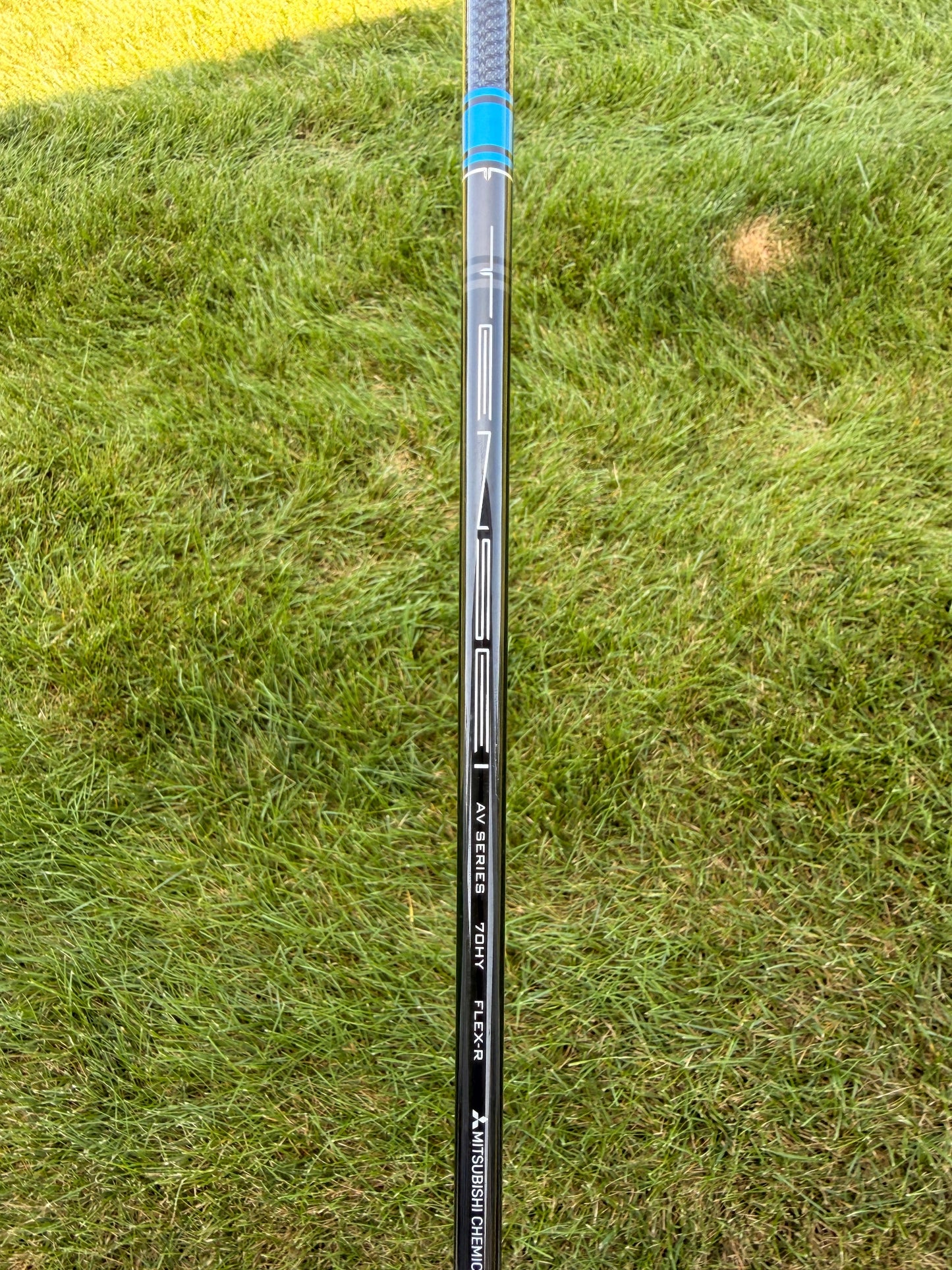 Titleist TSi2 4 Hybrid 21° Tensei AV Blue 70g Regular Flex 40" NICE — photo 5