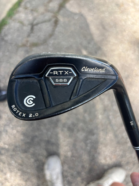 Cleveland RTX 588 2.0 Satin Black Gap Wedge 52° / 10 Wedge Flex 35.5″