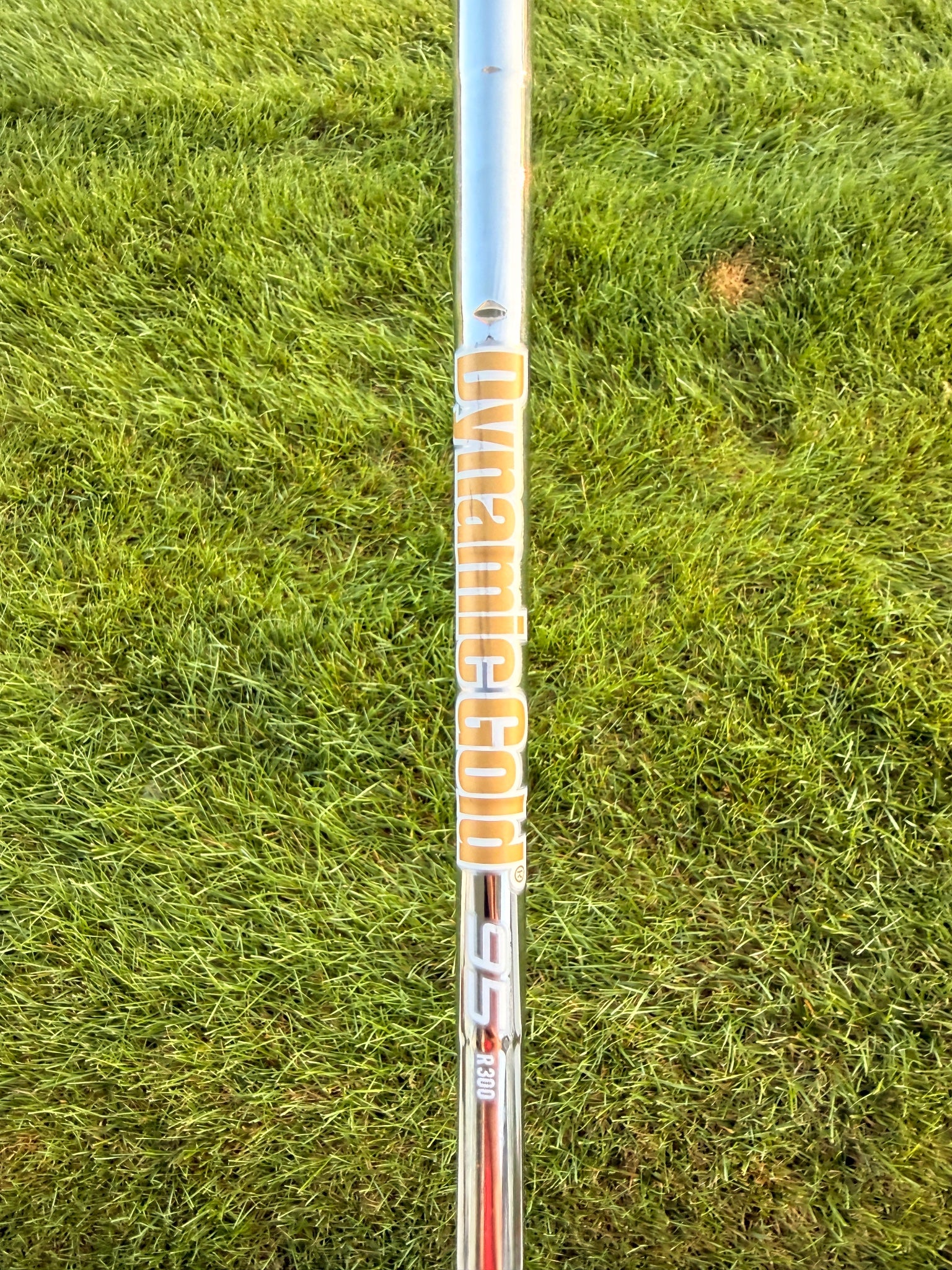 Mizuno JPX 923 Hot Metal Gap Wedge Dynamic Gold Regular Flex 35.5" MINT — photo 5