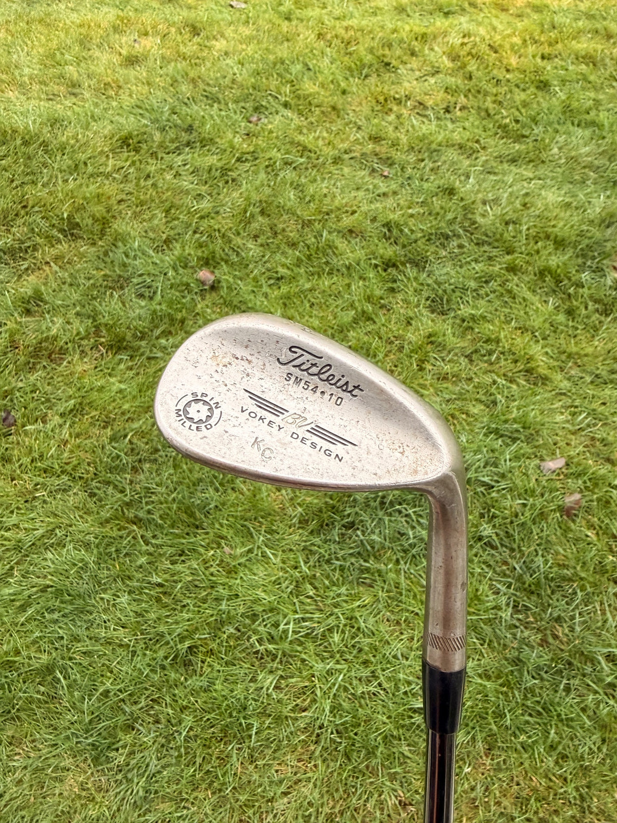 Titleist Vokey Spin Milled Raw Sand Wedge 54° / 10 KBS Tour Stiff Flex 36" NICE
