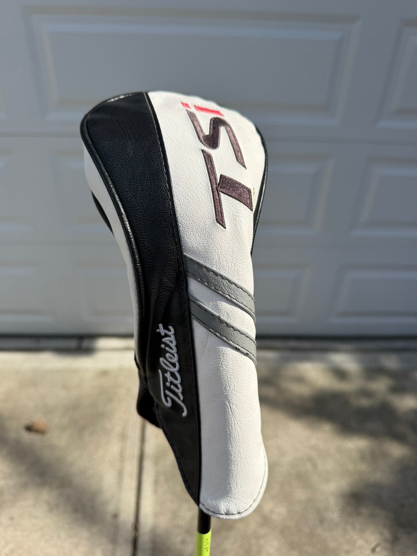 Photo of Titleist Tsi1 3-Wood 15° Regular Flex Kuro Kage 50G
