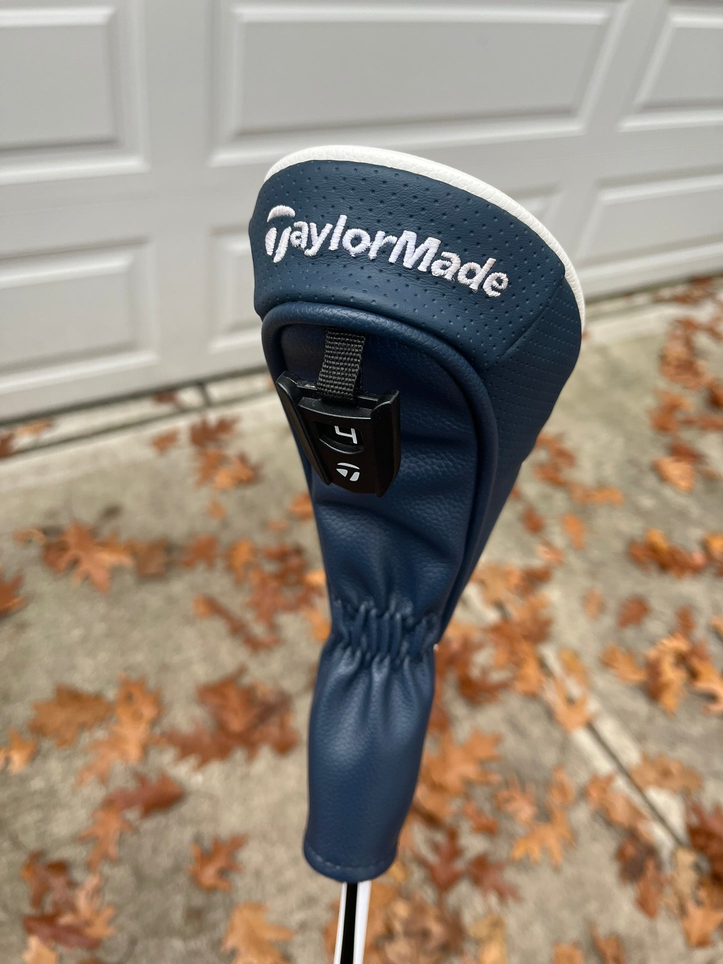 Taylormade Qi10 4 Hybrid 22° Ventus Blue TR 7S Stiff Flex 40.25″ +HC NICE