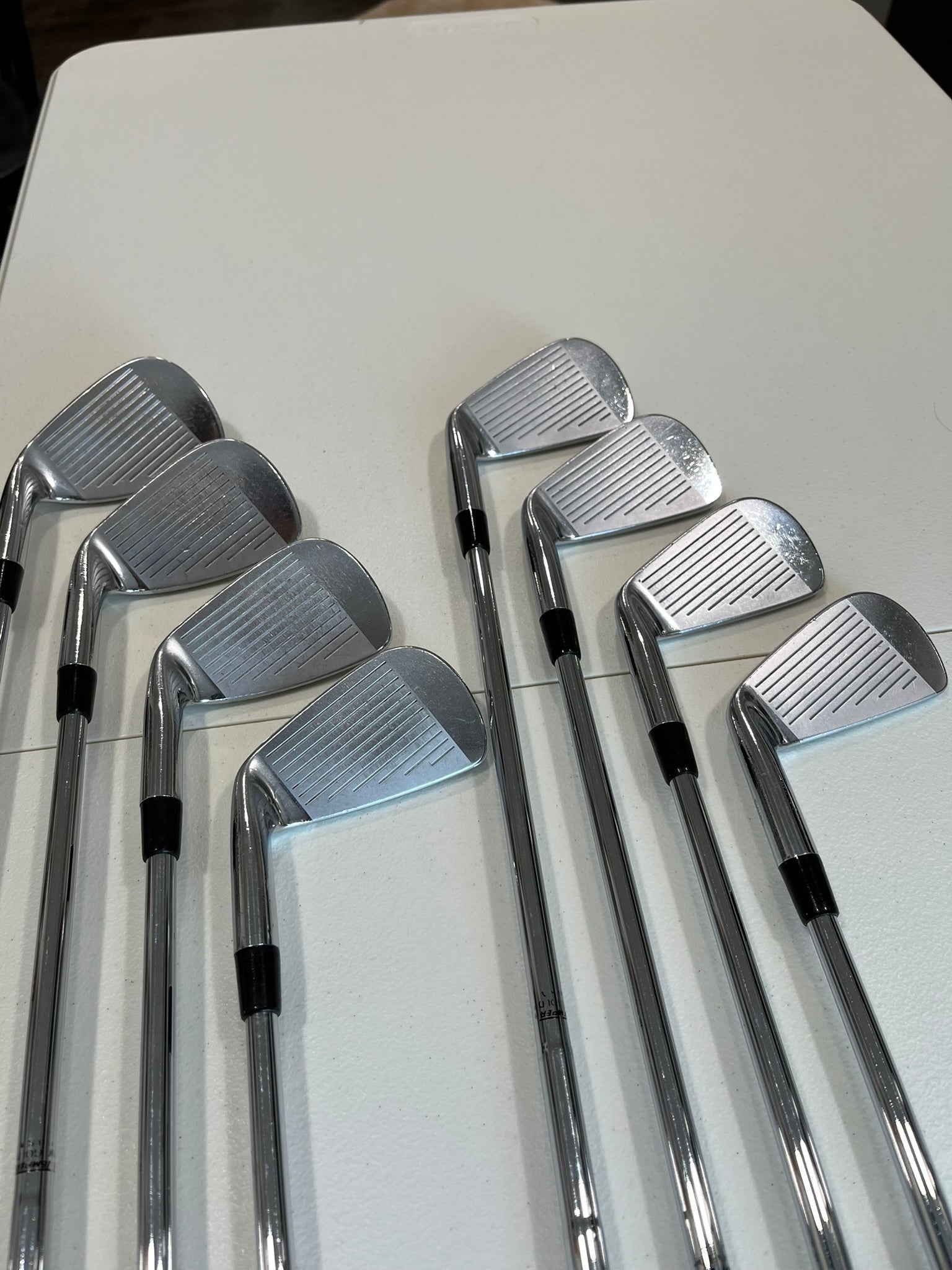 Photo of Titleist 690 CB Forged Iron Set Stiff Flex Dg S300
