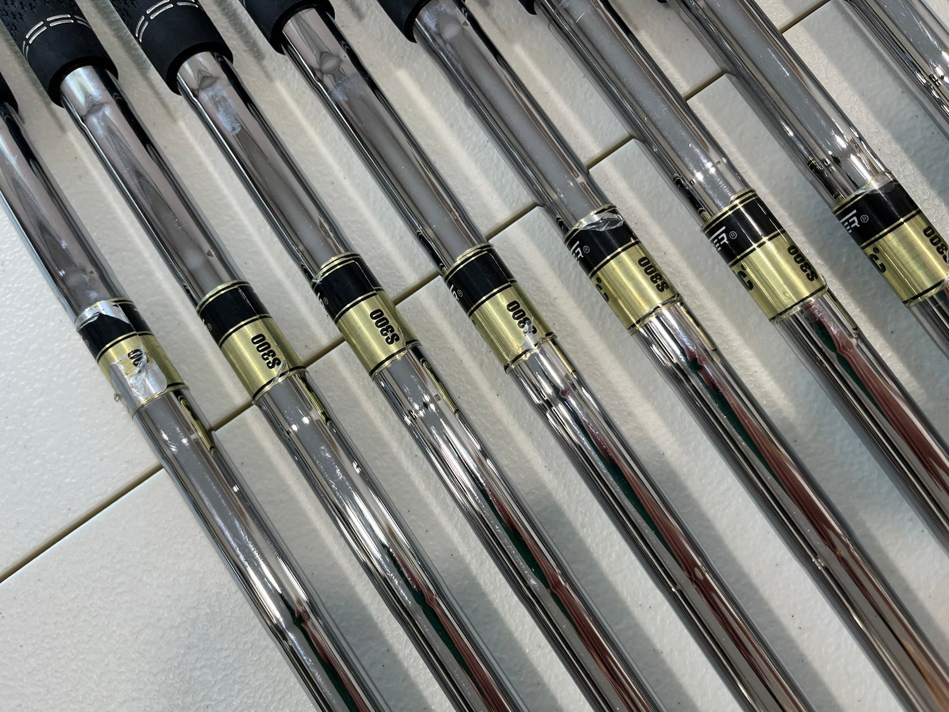 Photo of Titleist 690 CB Forged Iron Set Stiff Flex Dg S300