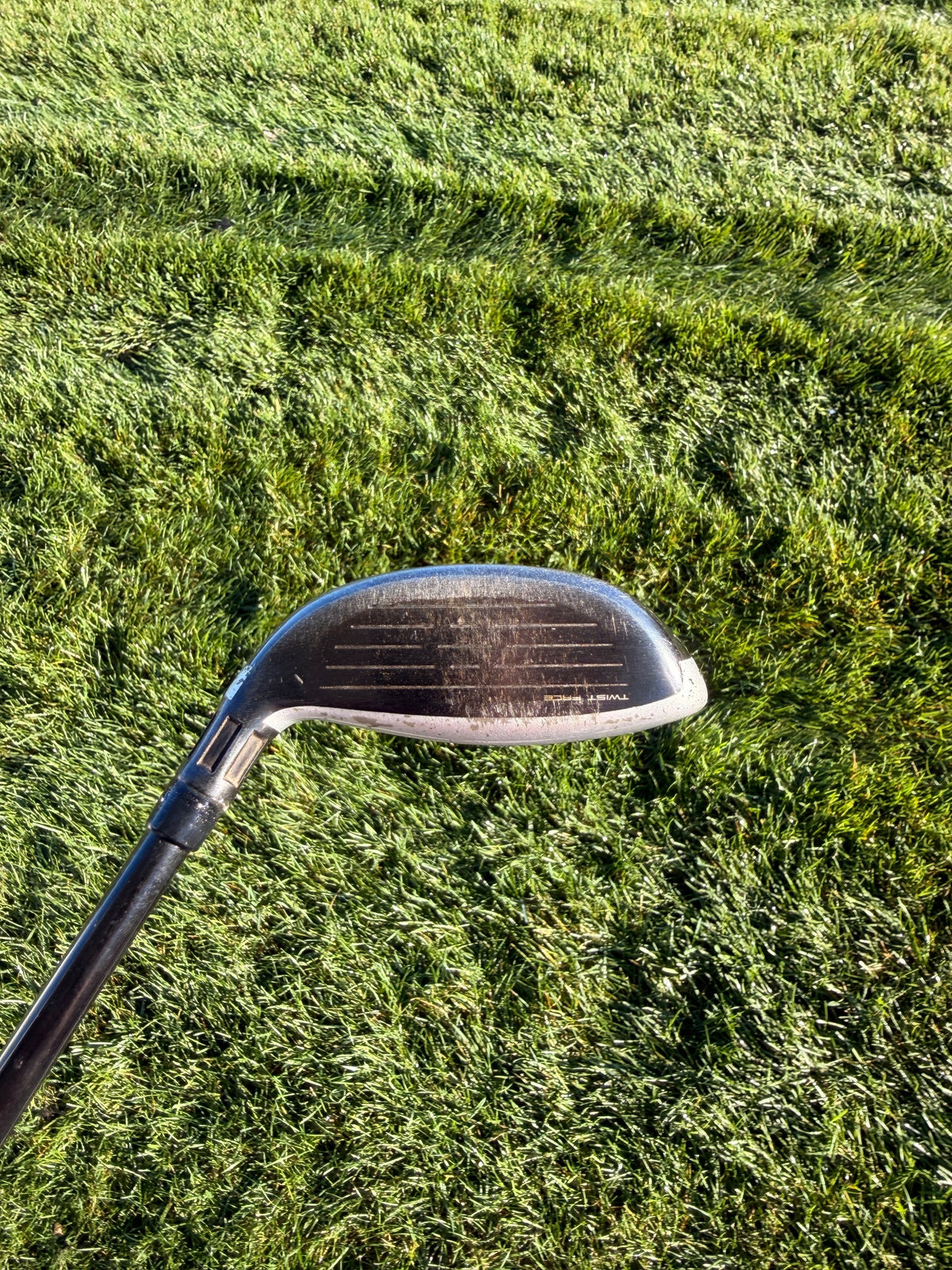 TaylorMade M6 3 Hybrid 19° Atmos Red 70g Stiff Flex 40.75" — photo 2