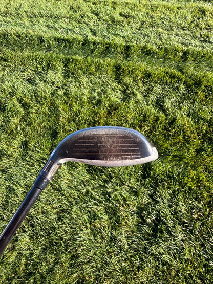 TaylorMade M6 3 Hybrid 19° Atmos Red 70g Stiff Flex 40.75" — photo 2
