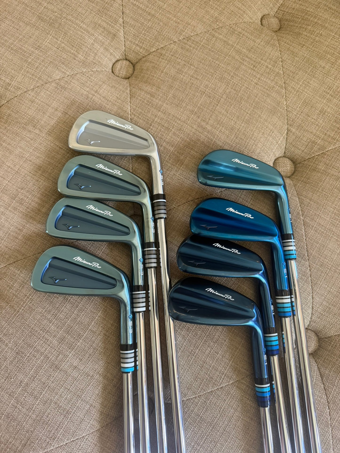 Mizuno Pro Iceberg Limited Edition S-1/S-3 Iron Set 3-PW S400 Stiff Flex NICE