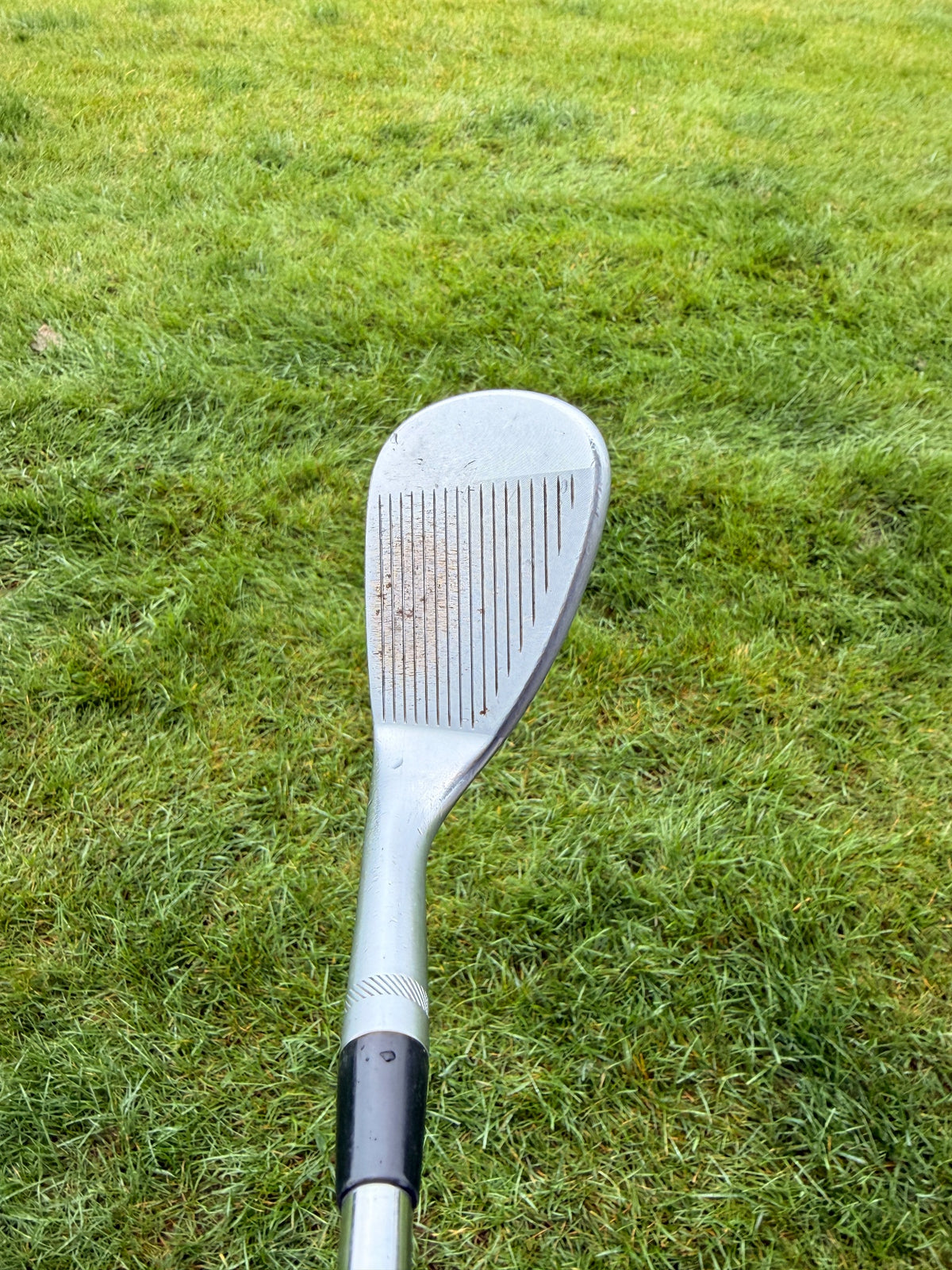 Titleist Vokey Spin Milled SM4 Chrome Gap Wedge 52° / 8 Stock Wedge Flex 35.5" — photo 3