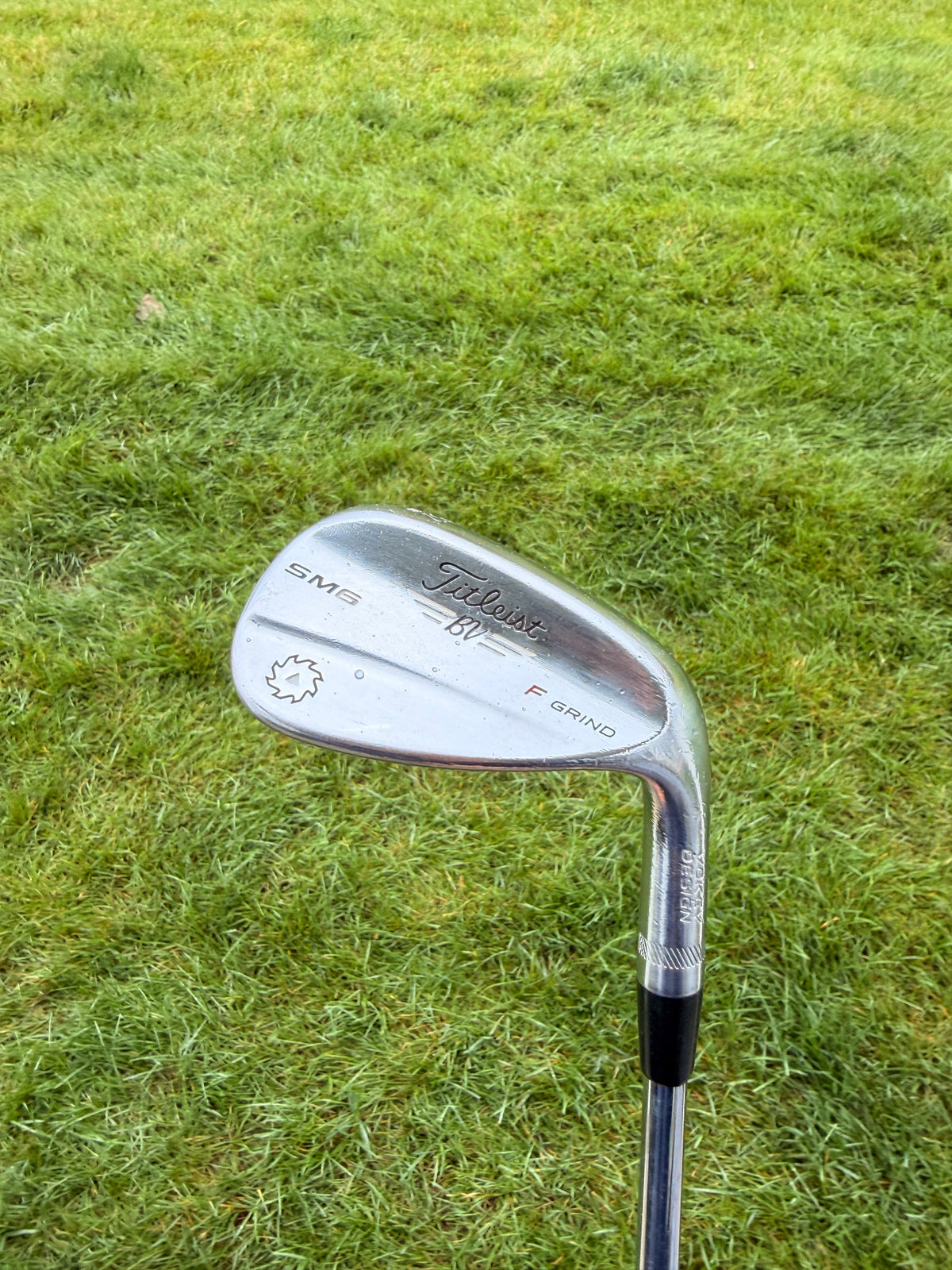 Titleist Vokey SM6 Tour Chrome Gap Wedge 52° / 8 Stock Wedge Flex 35.5"