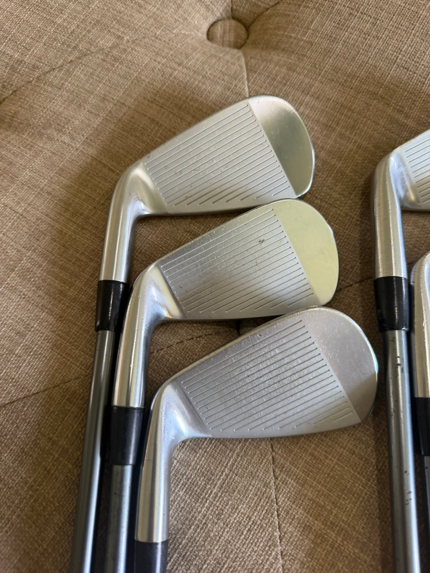 Nike VRS Forged Iron Set 5-PW Accra 80i Stiff Flex +1/2″ NICE