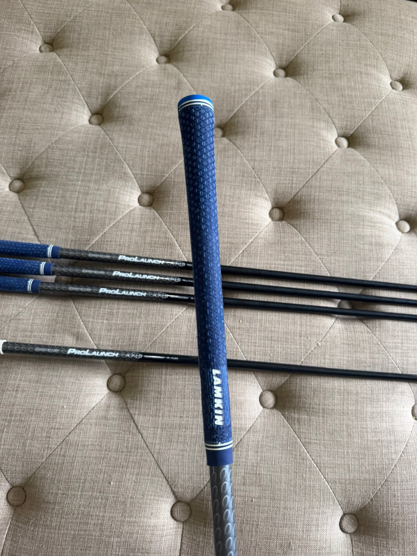 Mizuno JPX 800 Iron Set 6-PW ProLaunch Axis Regular Flex +1/4″ NICE