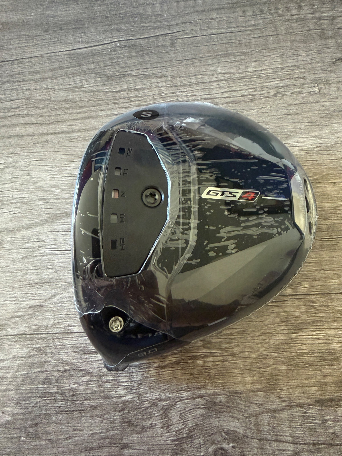 Titleist GTS4 Driver 9° Lefty +HC Head Only NEW