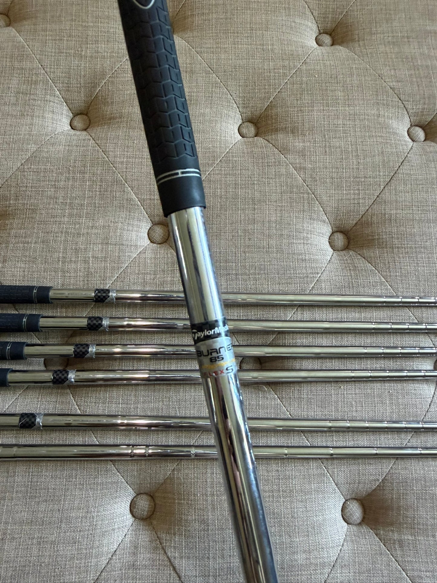 Taylormade Burner HT Iron Set 4-PW Superfast 85g Stiff Flex +1/2″ NICE