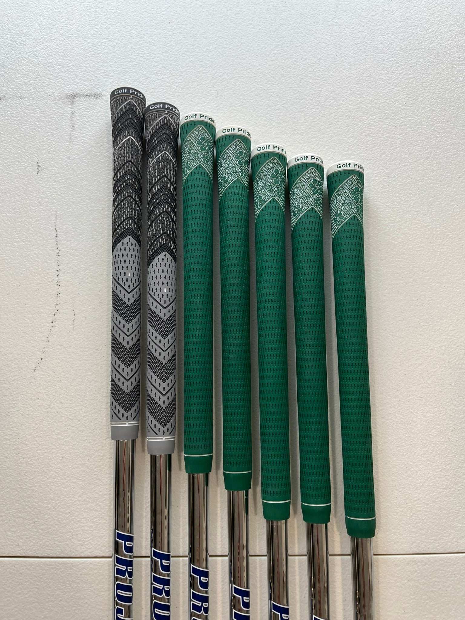 Photo of Callaway Apex Pro 24 Iron Set Stiff Flex Project X Lz