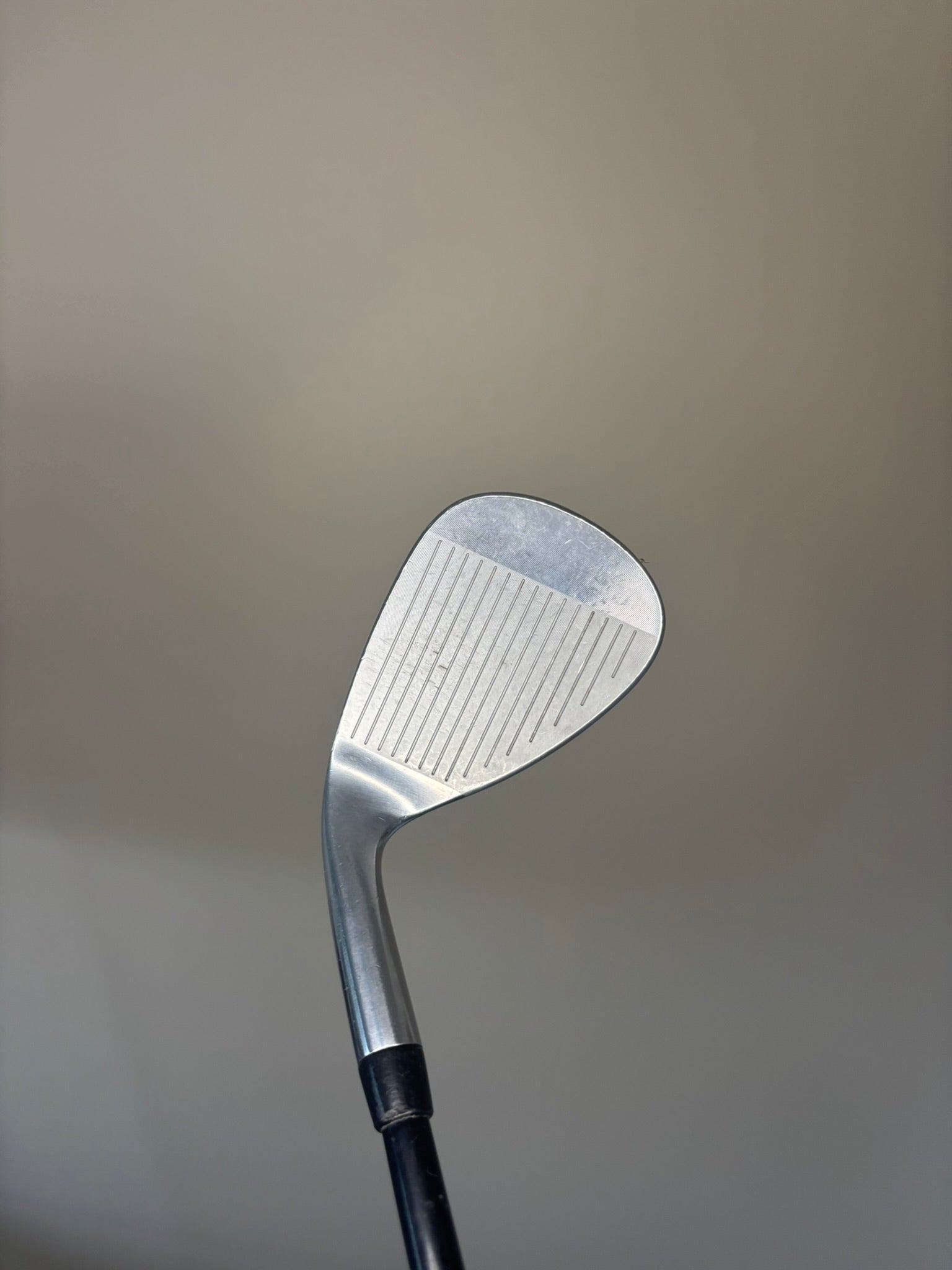 Photo of Mizuno JPX Satin Chrome Gap Wedge 52° Regular Flex Fujikura 65G