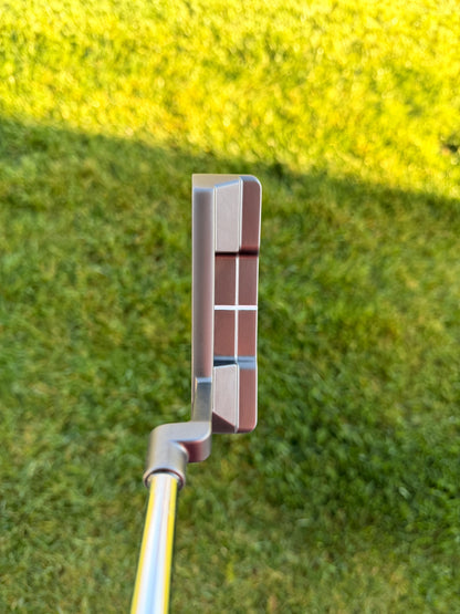Cobra 2024 KING Vintage Sport-40 Putter 35" +HC MINT — photo 3