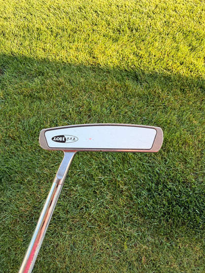 Odyssey Tri Hot 2 Putter 34" NICE — photo 2