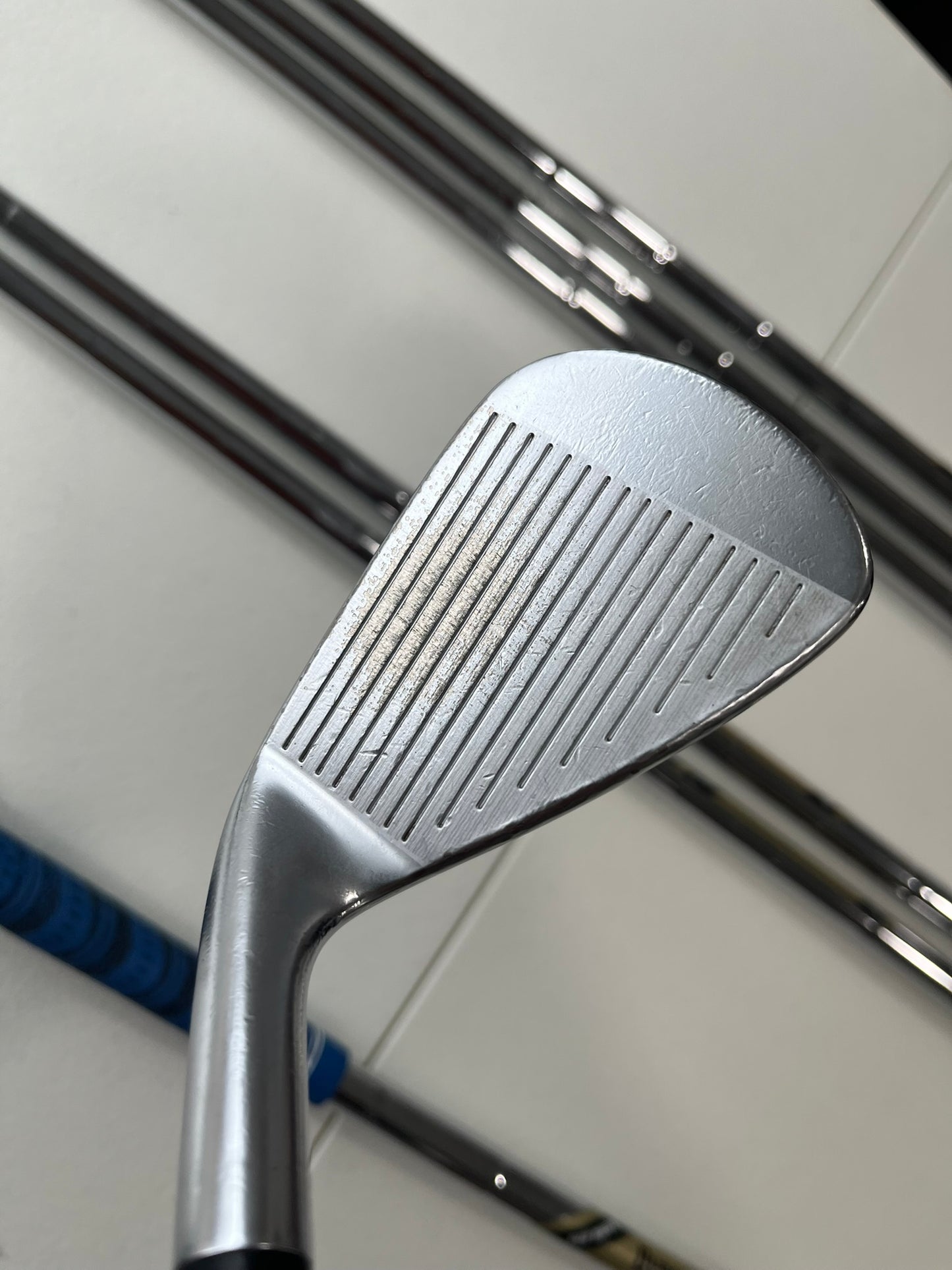 Srixon ZX7 Tour Issue Iron Set 4-PW X100 Extra Stiff Flex Standard