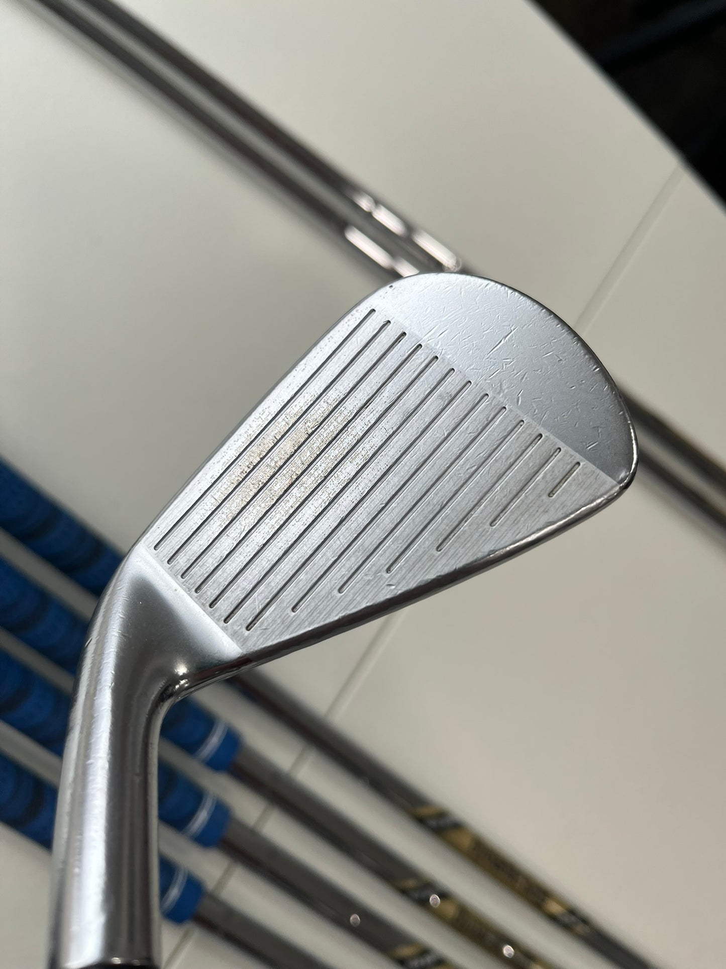 Srixon ZX7 Tour Issue Iron Set 4-PW X100 Extra Stiff Flex Standard