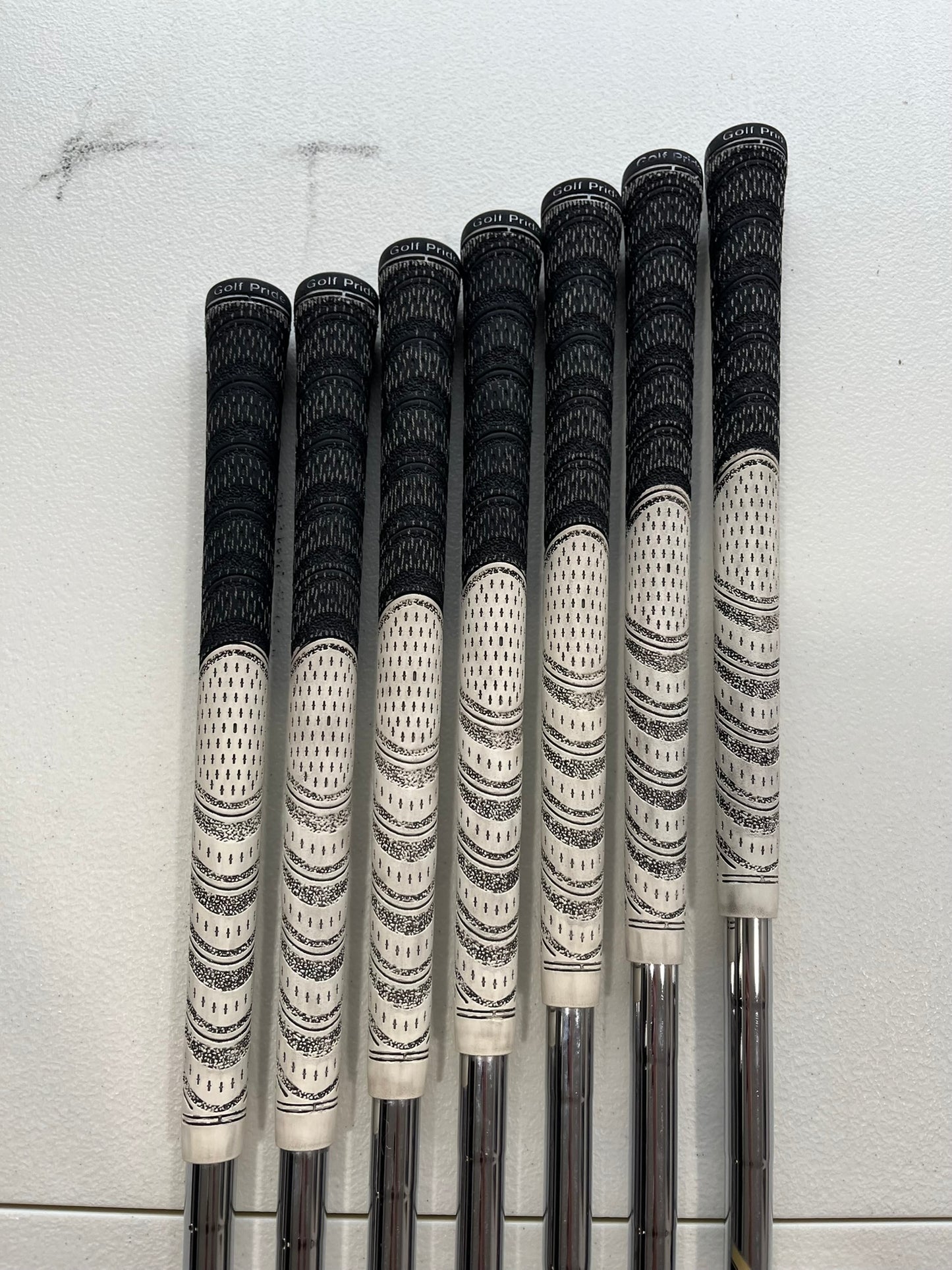 Srixon ZX7 MK II Tour Issue Iron Set 4-PW X100 Extra Stiff Flex Standard NICE