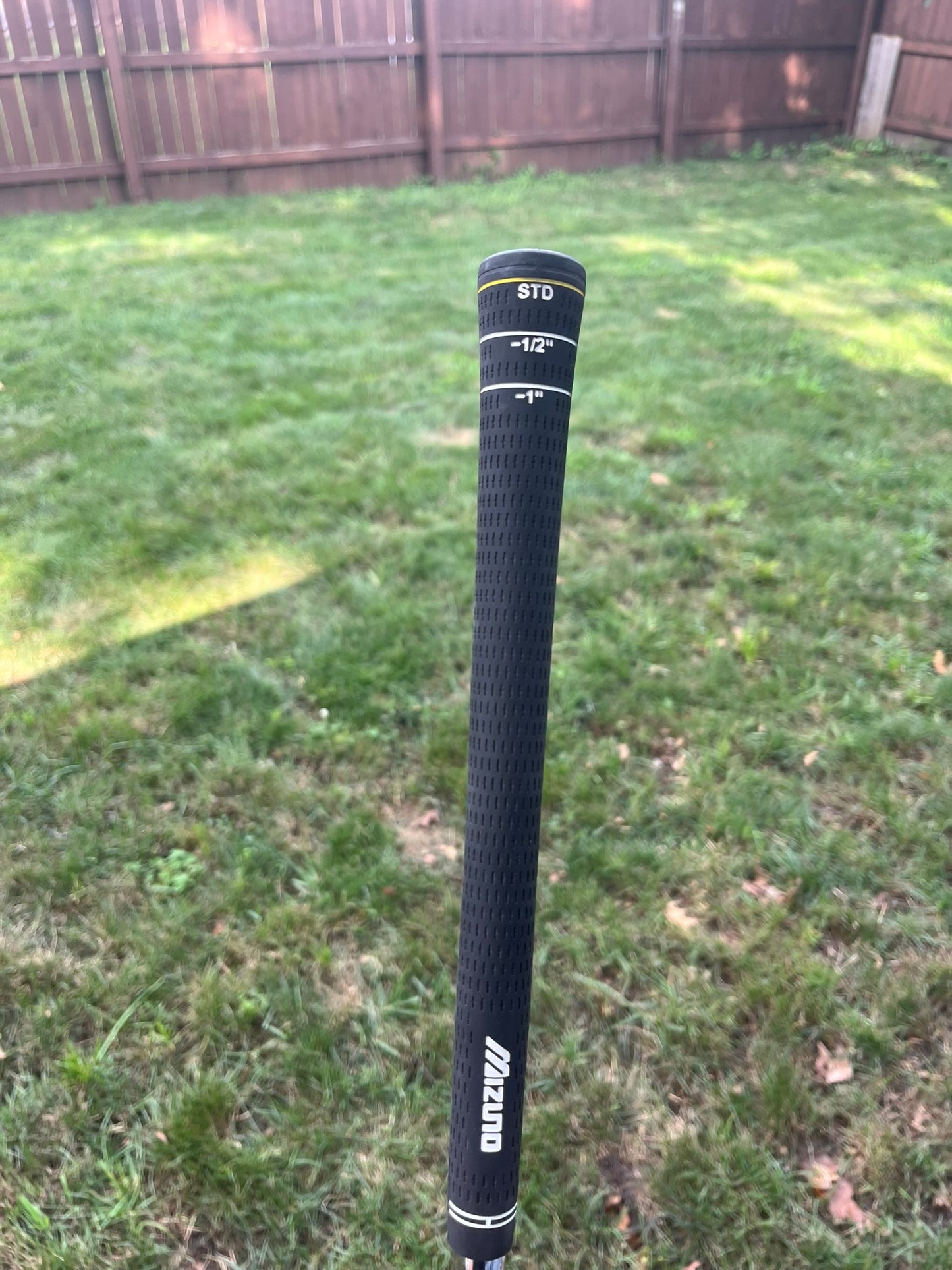 Mizuno MX 300 6-Iron Dynalite Gold XP Stiff Flex 37.75″ NICE