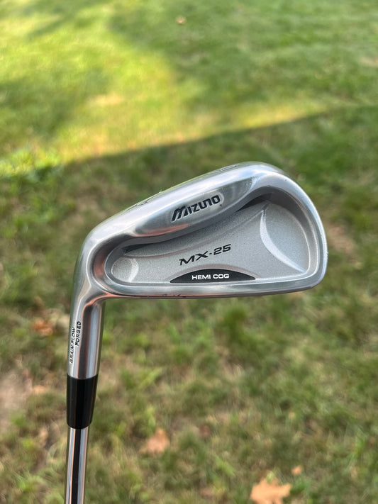Photo of Mizuno MX 25 6-Iron Stiff Flex Dynalite Gold Sl