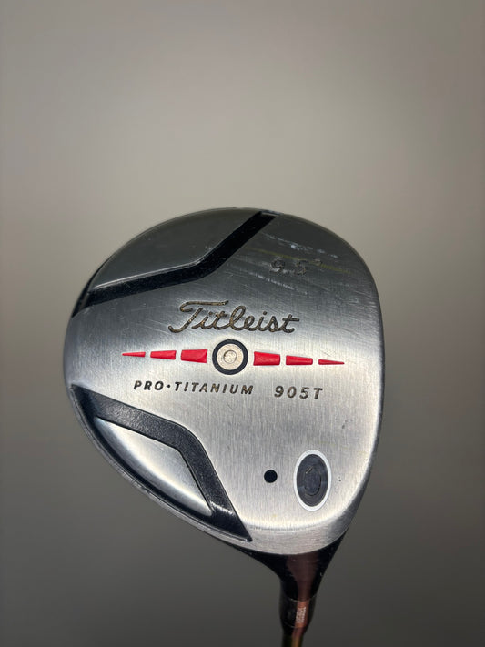 Photo of Titleist 905 T Driver 9.5° Stiff Flex Aldila Nv 65